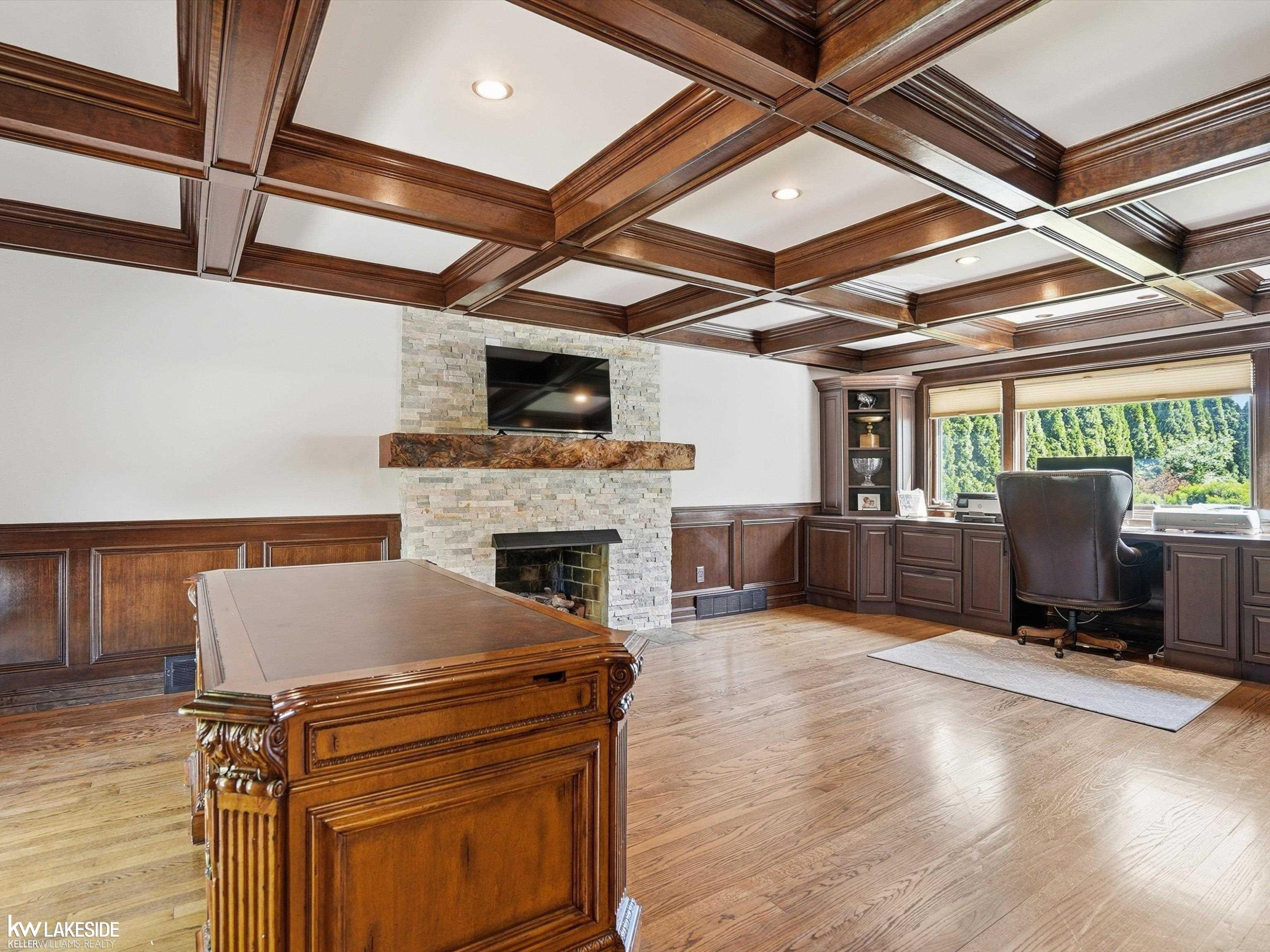 643 Lochmoor Boulevard, Grosse Pointe Woods, MI 48236 — Photo 26
