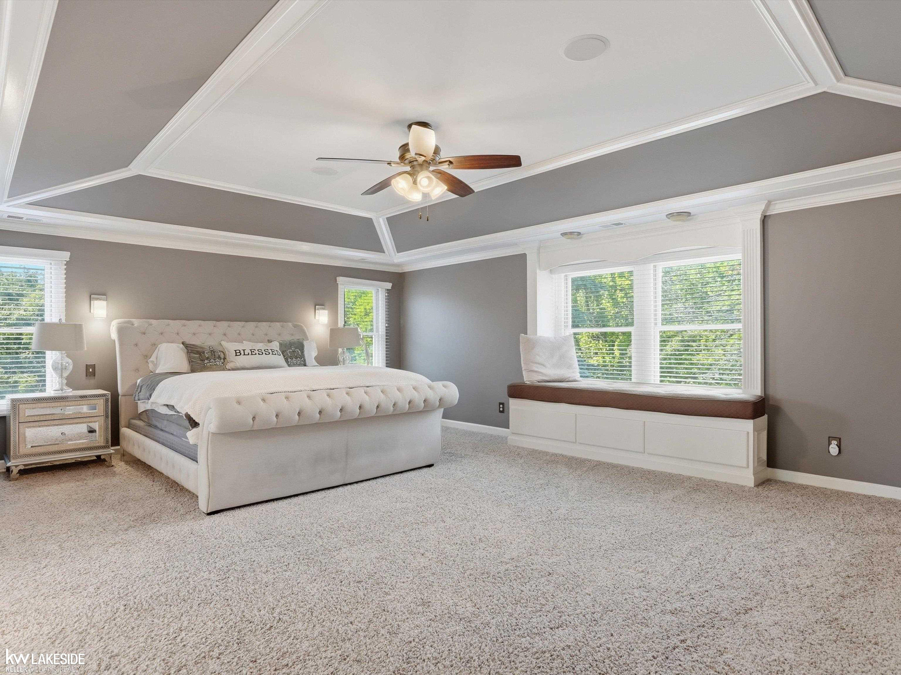 643 Lochmoor Boulevard, Grosse Pointe Woods, MI 48236 — Photo 38