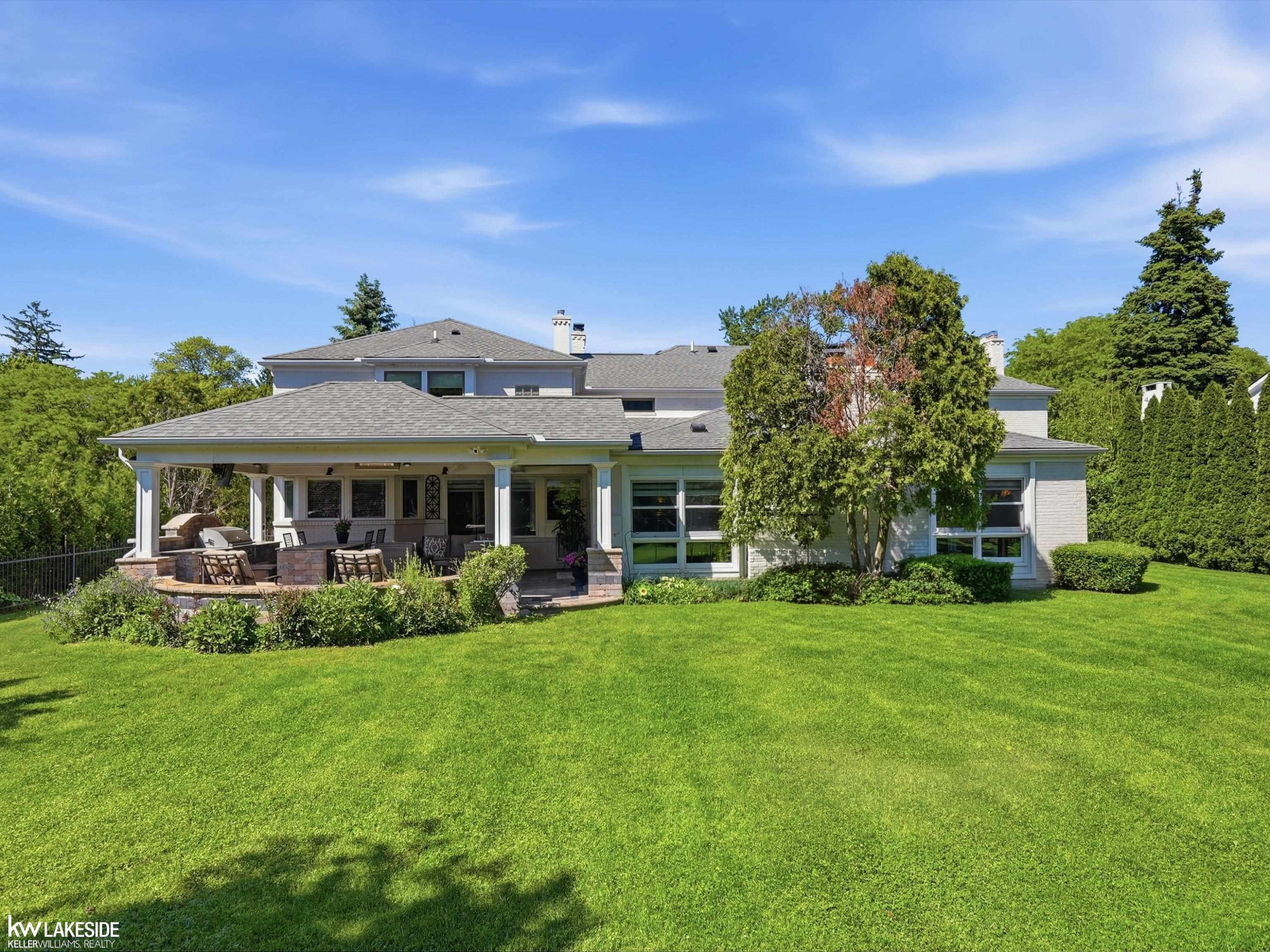 643 Lochmoor Boulevard, Grosse Pointe Woods, MI 48236 — Photo 62