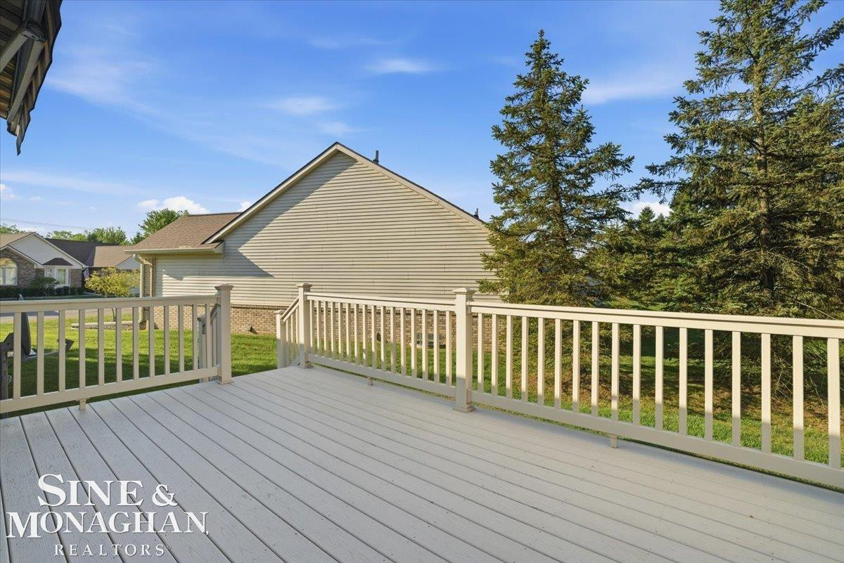 791 Snowbird Circle, MI 48079 — Photo 23