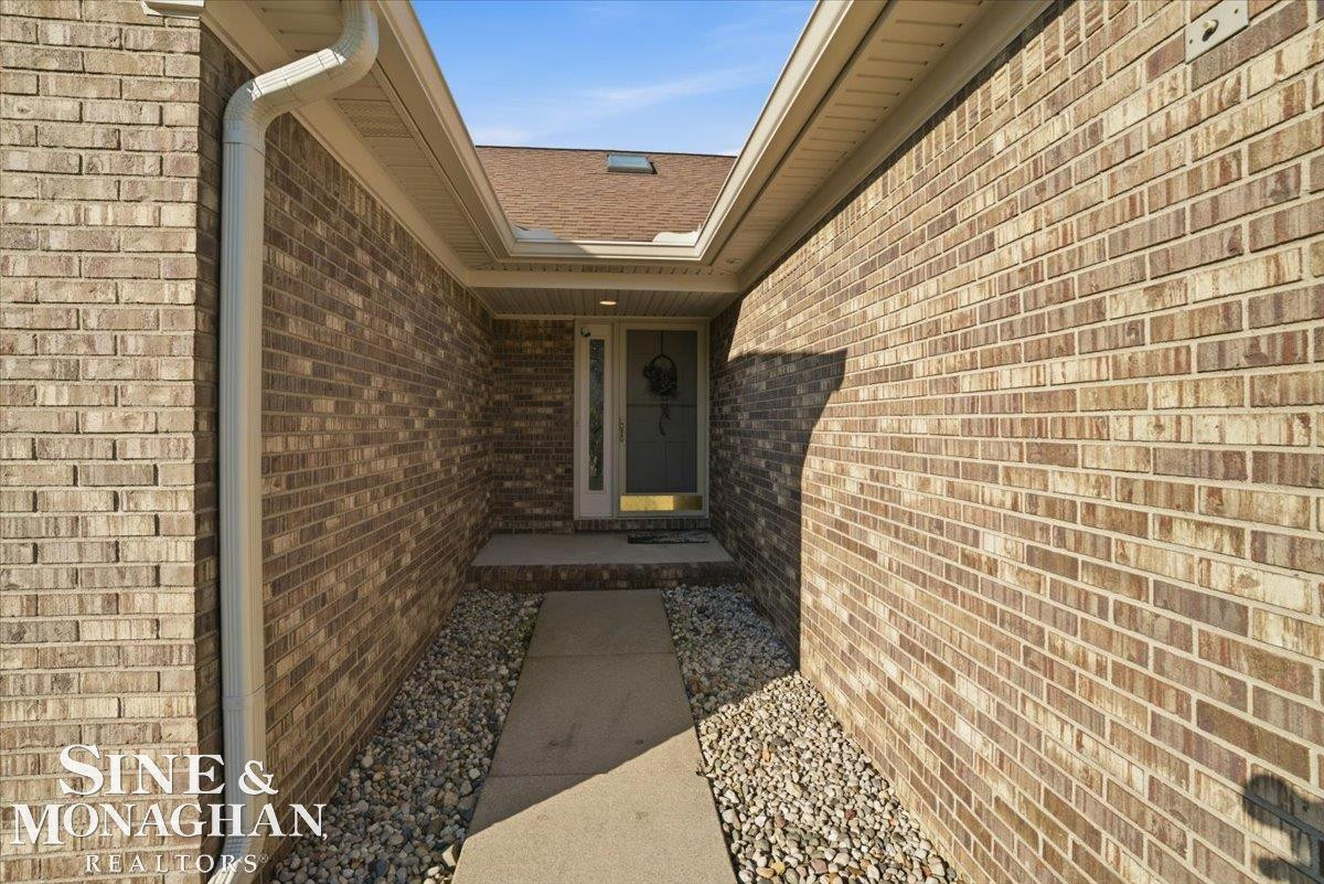 791 Snowbird Circle, MI 48079 — Photo 27
