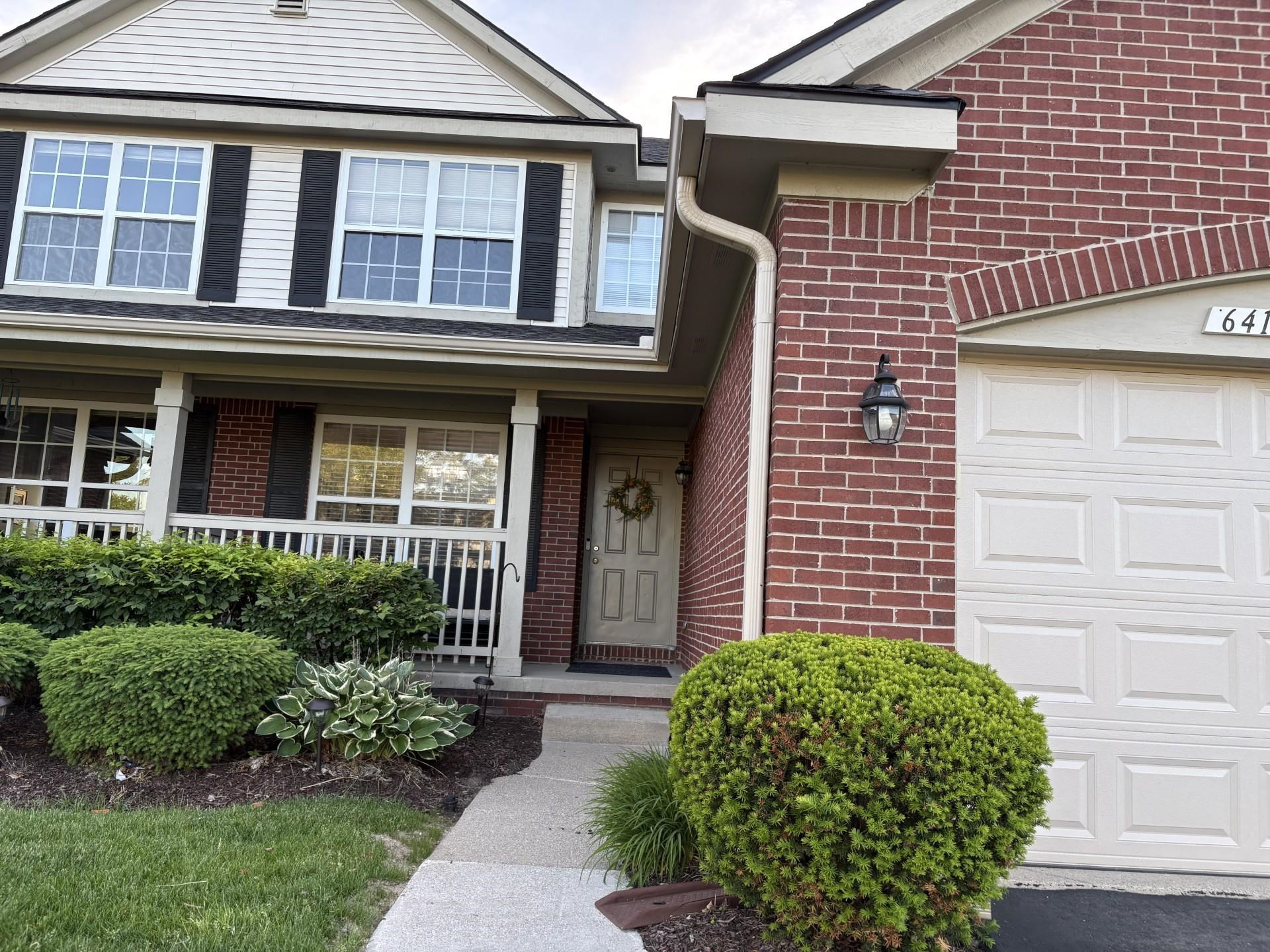 6418 Club Court, Grand Blanc, MI 48439 — Photo 2