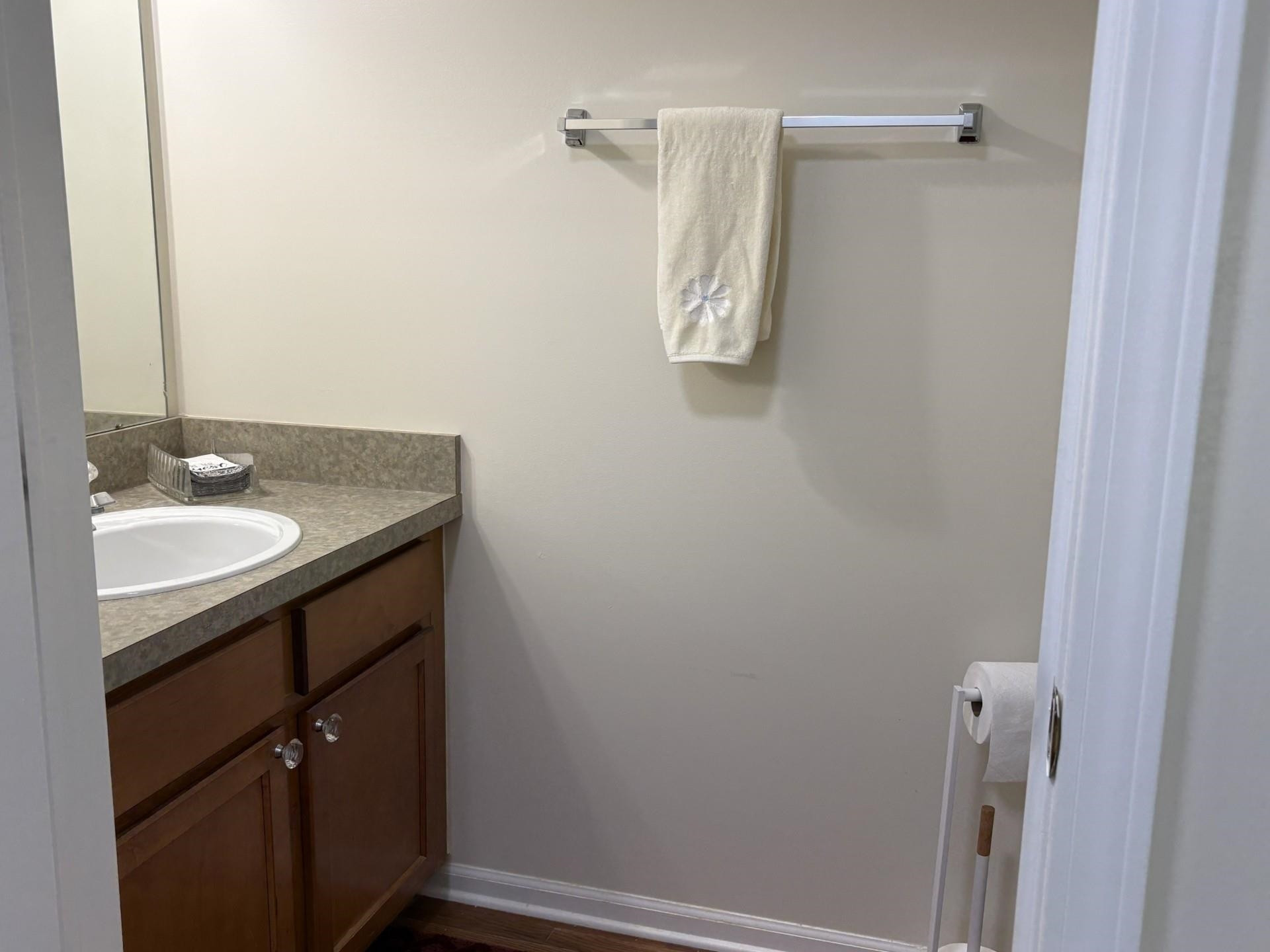 6418 Club Court, Grand Blanc, MI 48439 — Photo 17