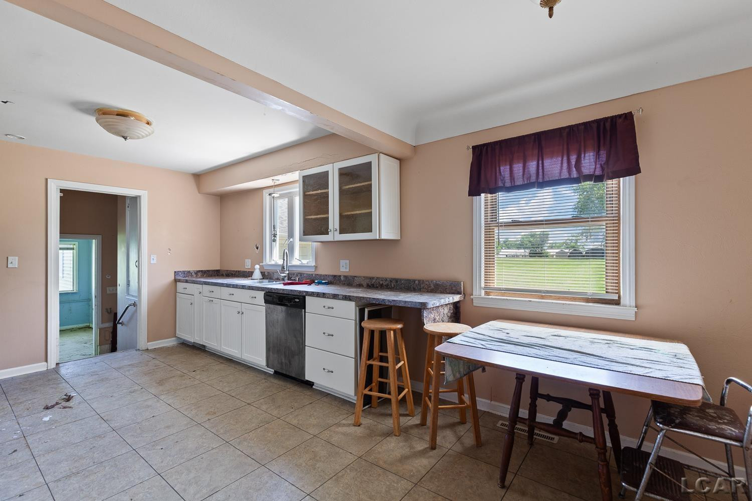 922 Addison Street, Adrian, MI 49221 — Photo 7