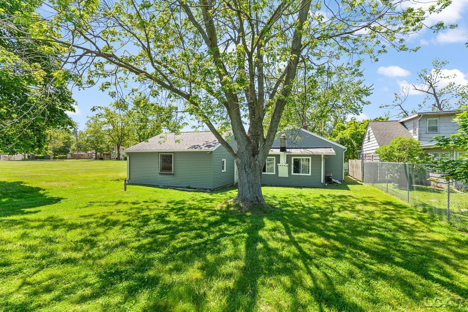 922 Addison Street, Adrian, MI 49221 — Photo 26
