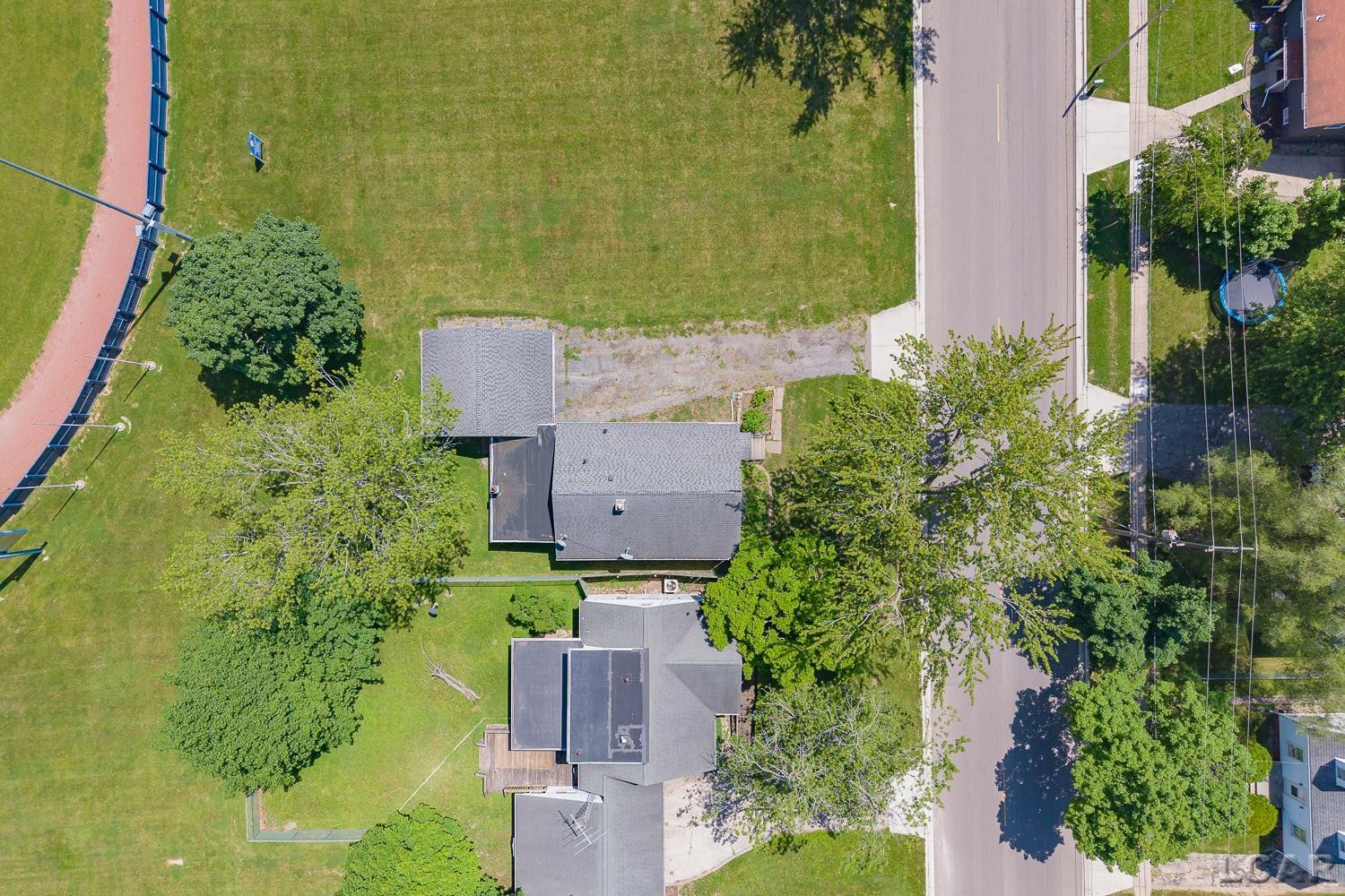 922 Addison Street, Adrian, MI 49221 — Photo 27