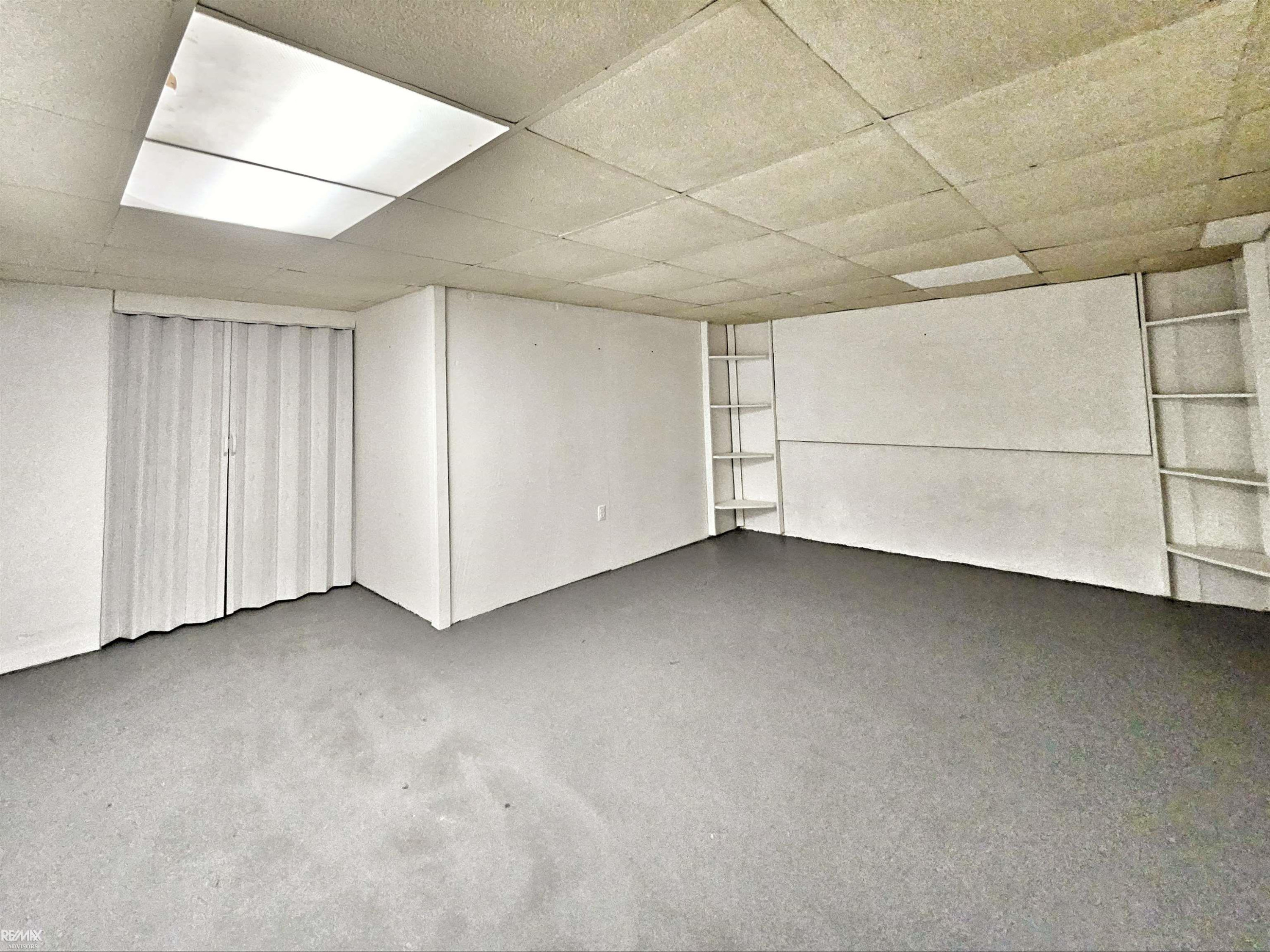 33799 BAYVIEW Drive, Chesterfield, MI 48047 — Photo 32