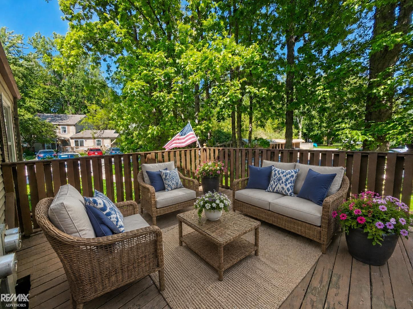 33799 BAYVIEW Drive, Chesterfield, MI 48047 — Photo 36