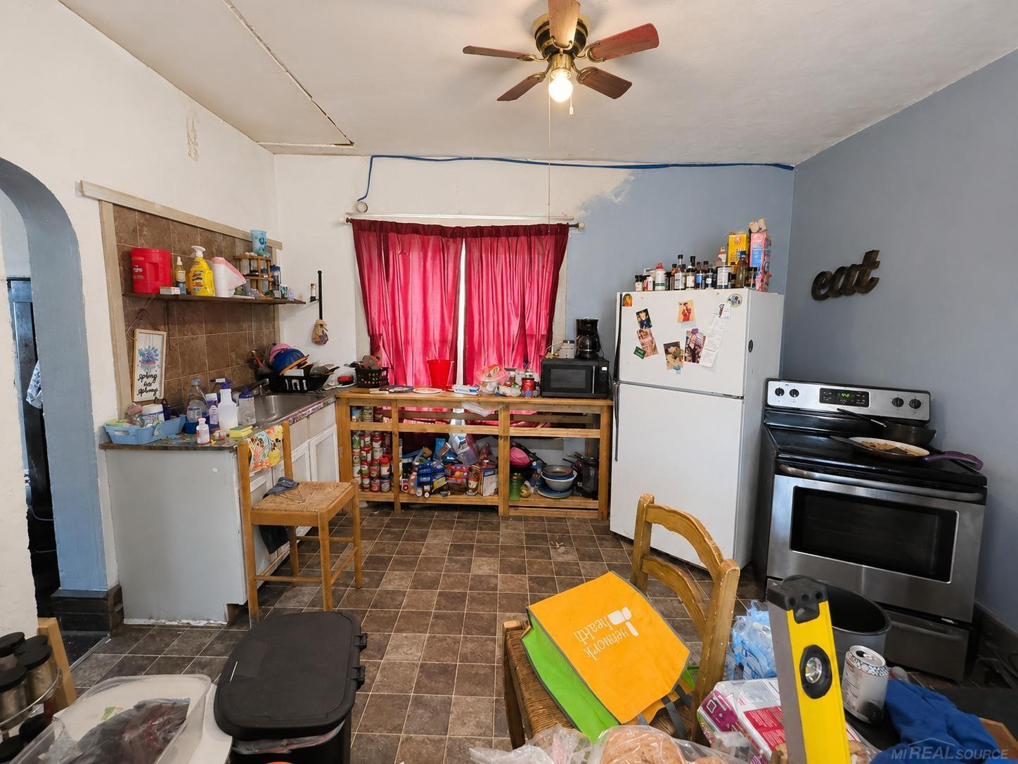220 E Ridge Street, Ironwood, MI 49938 — Photo 4