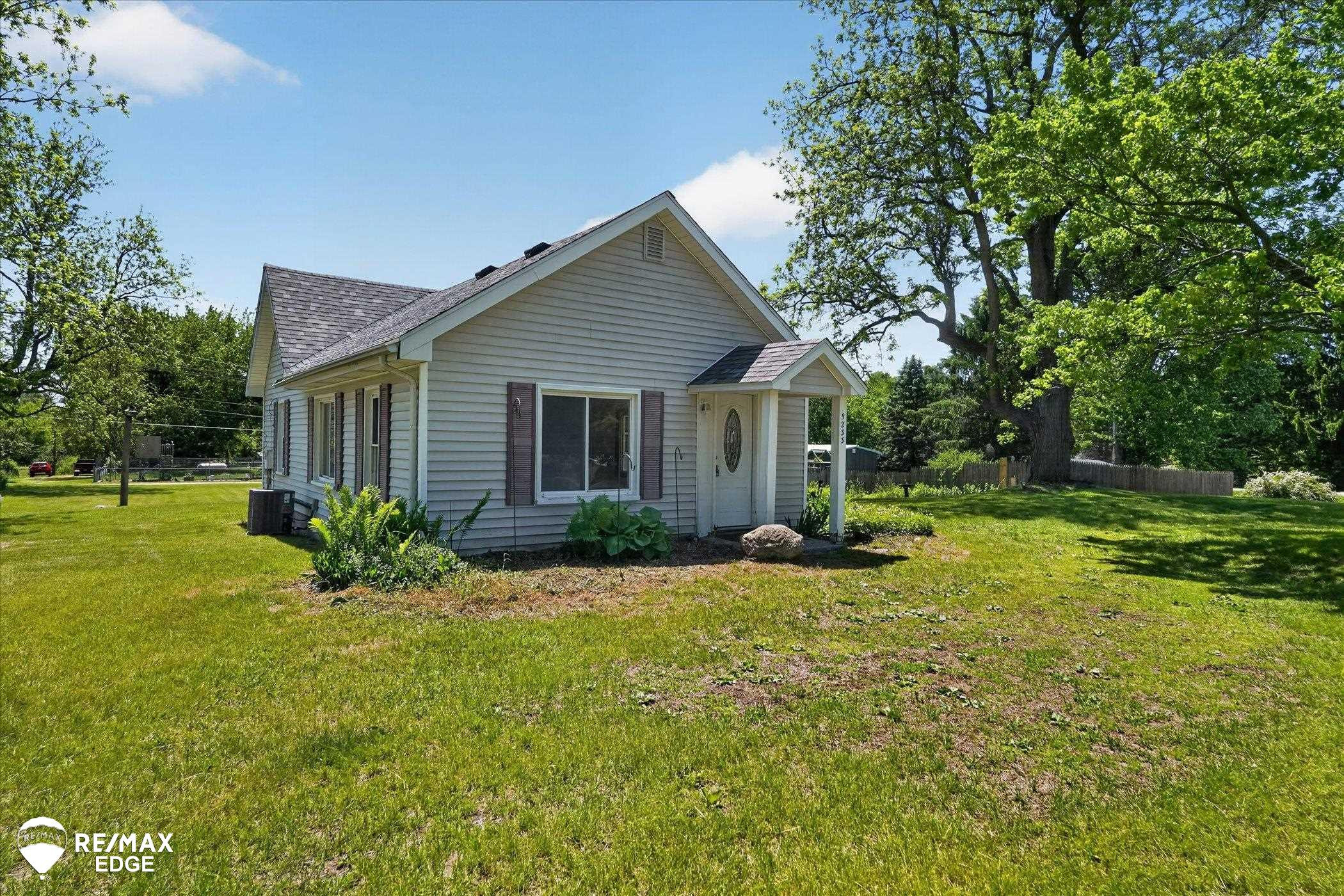 5233 Pratt Road, Metamora, MI 48455 — Photo 2