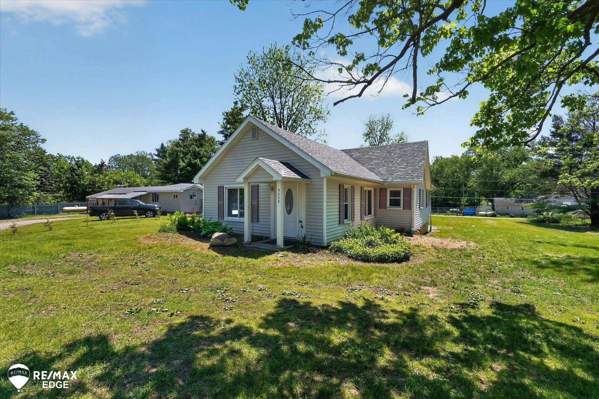 5233 Pratt Road, Metamora, MI 48455 — Photo 5