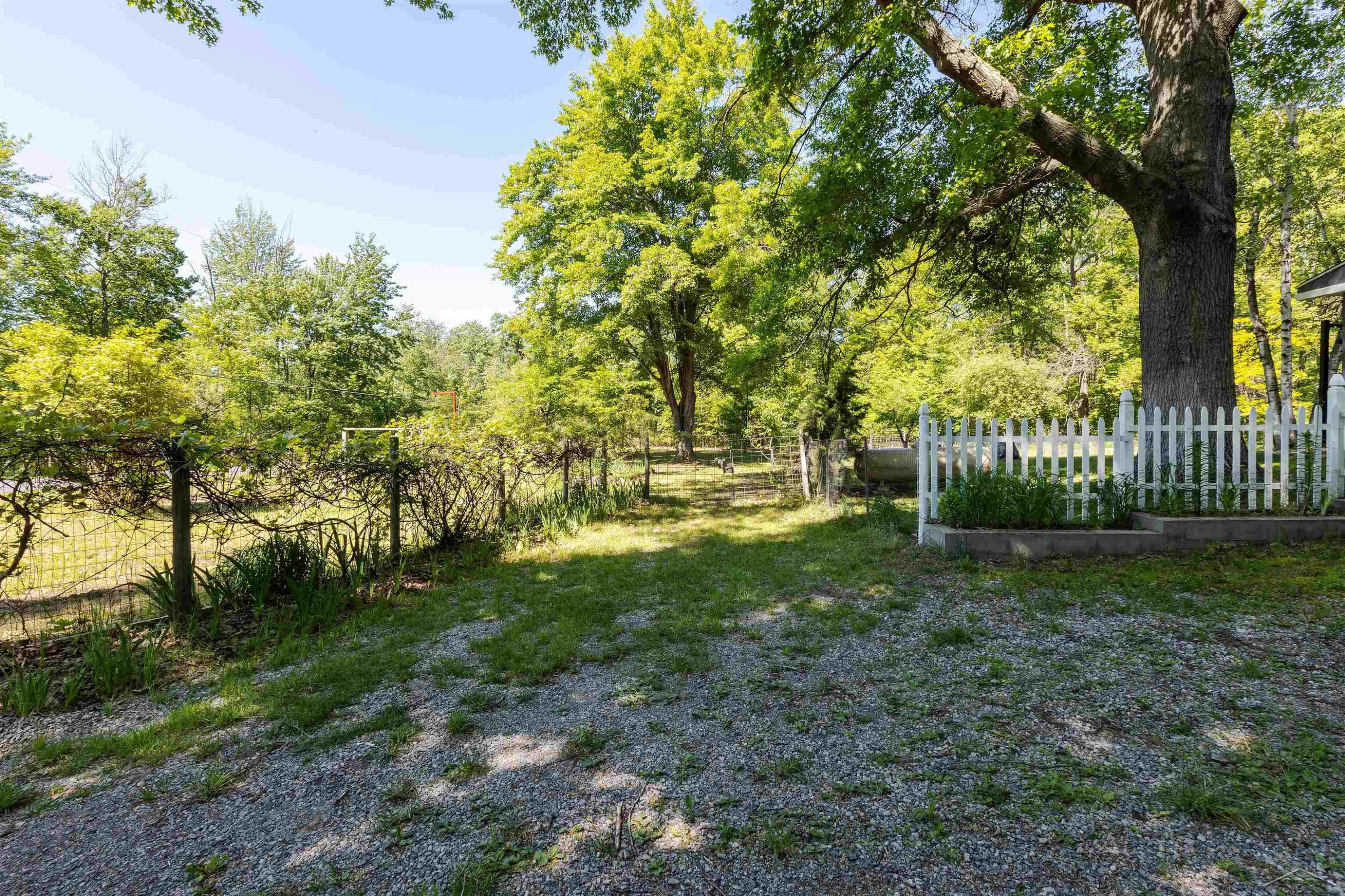 1274 W Gordonville Road, Midland, MI 48640 — Photo 17