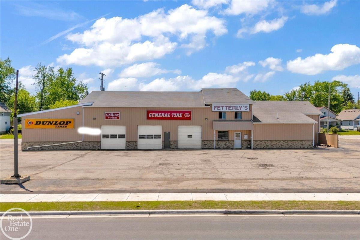 2026 Lapeer Road