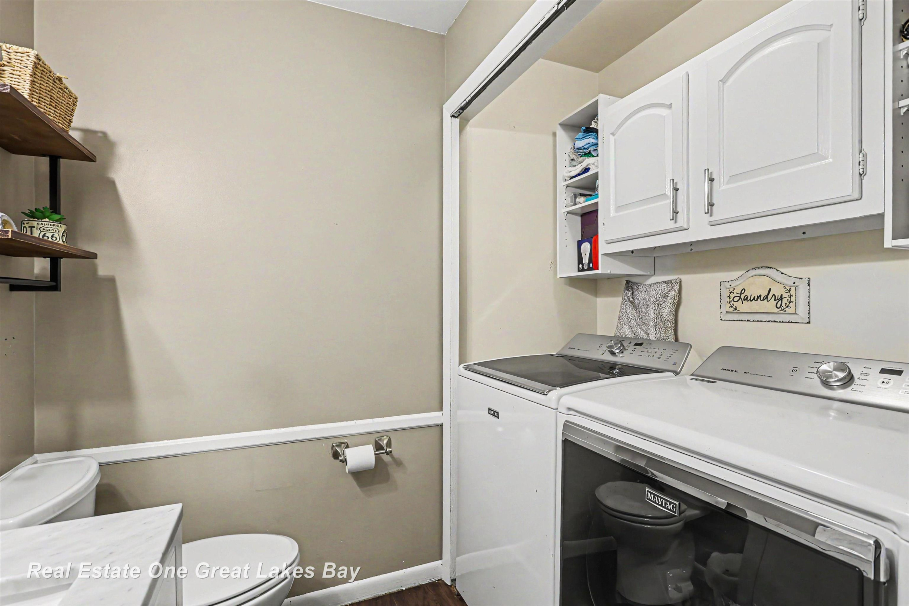 12119 Sanders Drive, Freeland, MI 48623 — Photo 17