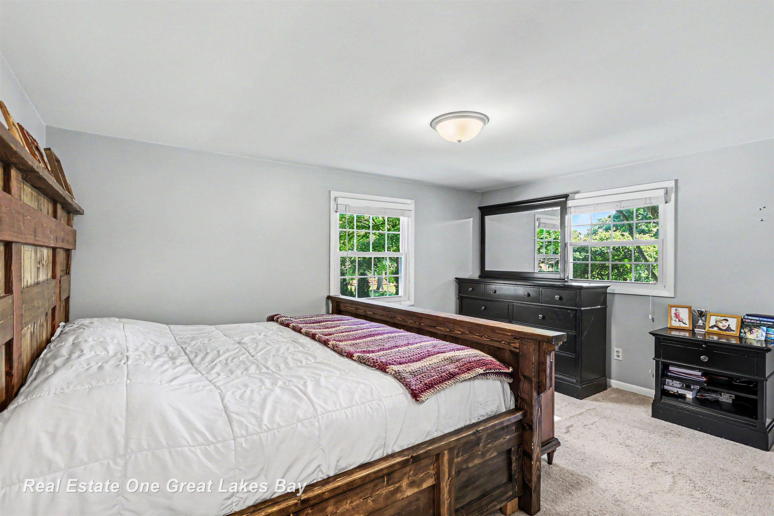 12119 Sanders Drive, Freeland, MI 48623 — Photo 19