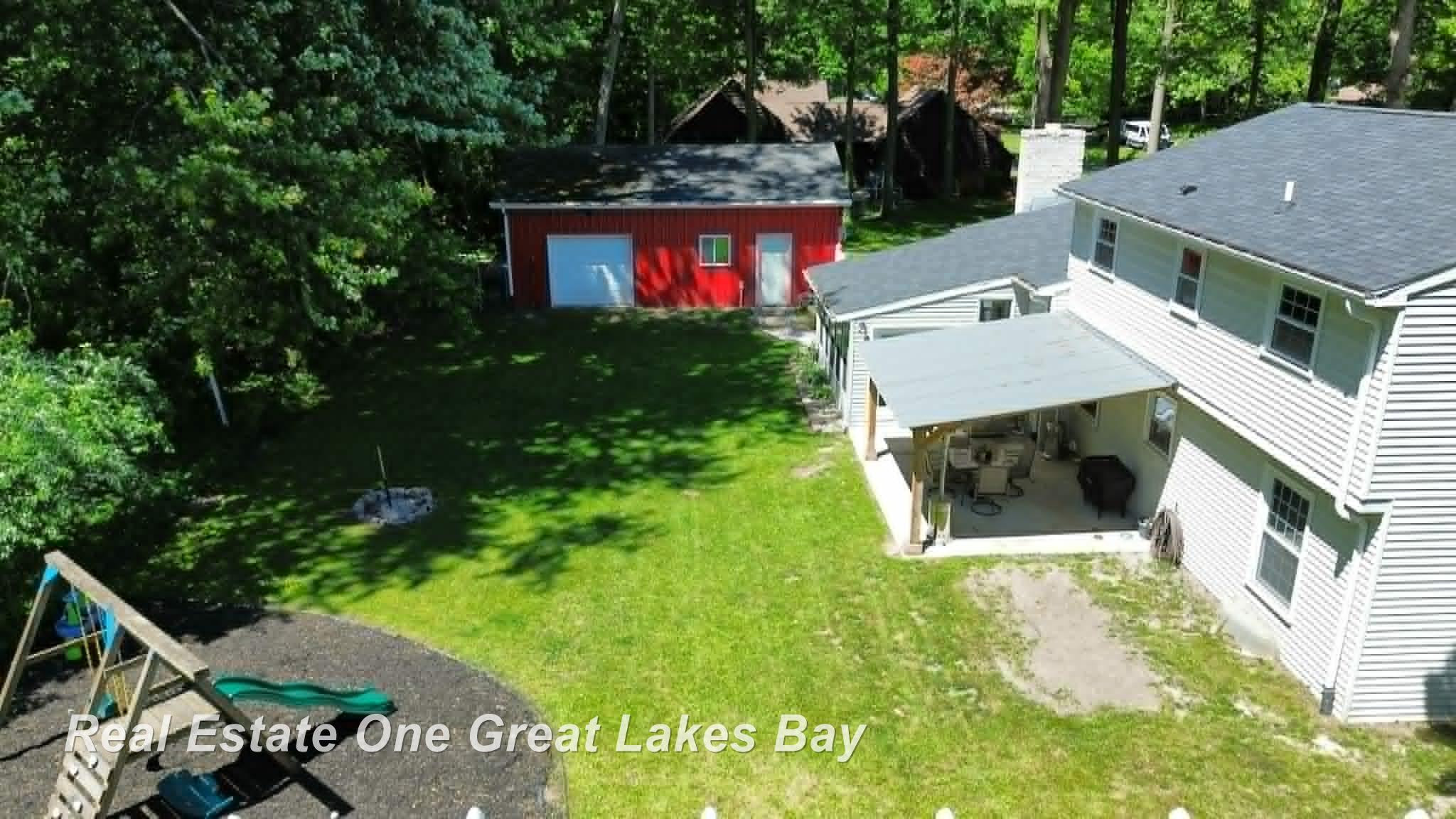 12119 Sanders Drive, Freeland, MI 48623 — Photo 27