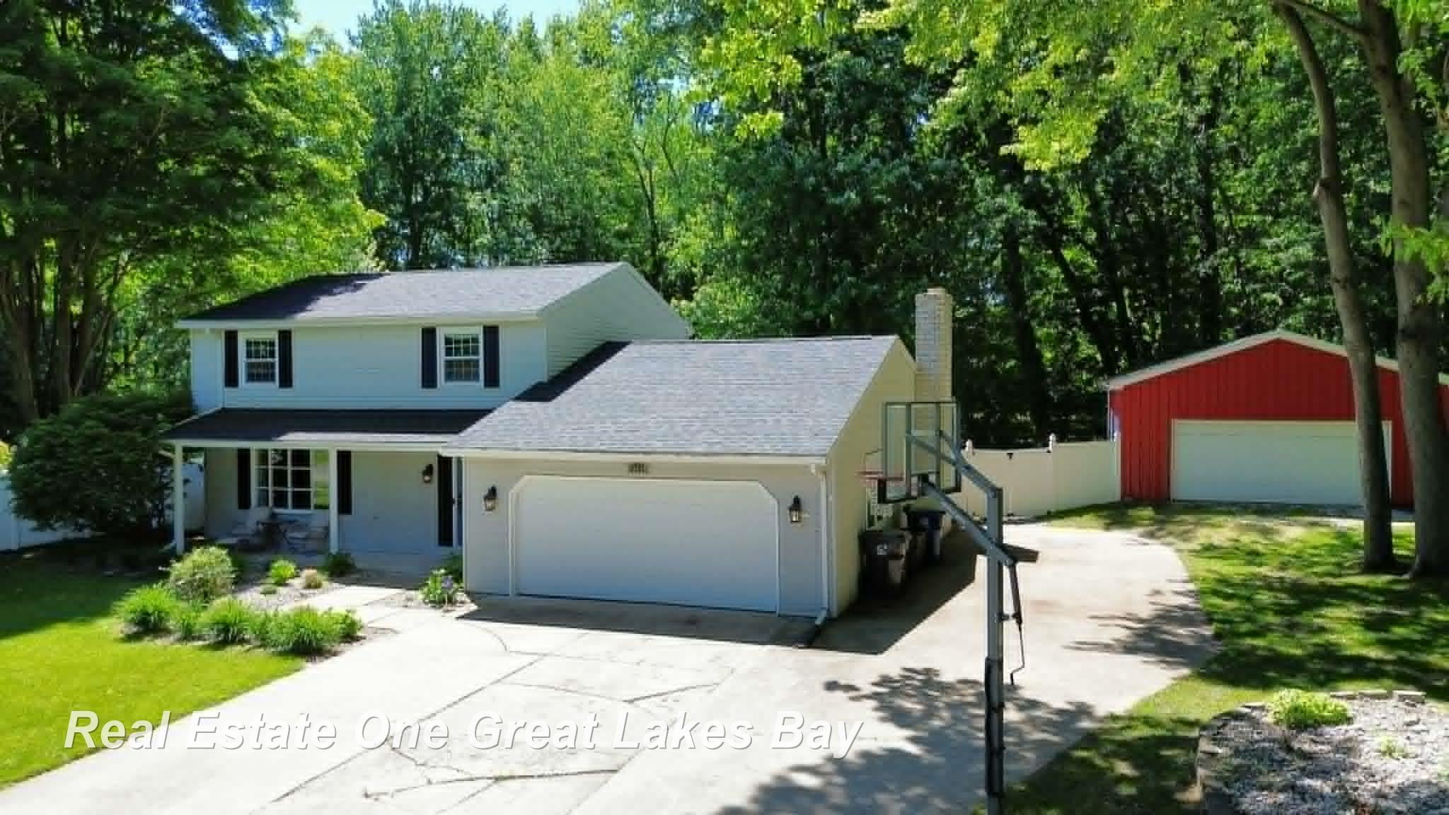 12119 Sanders Drive, Freeland, MI 48623 — Photo 40