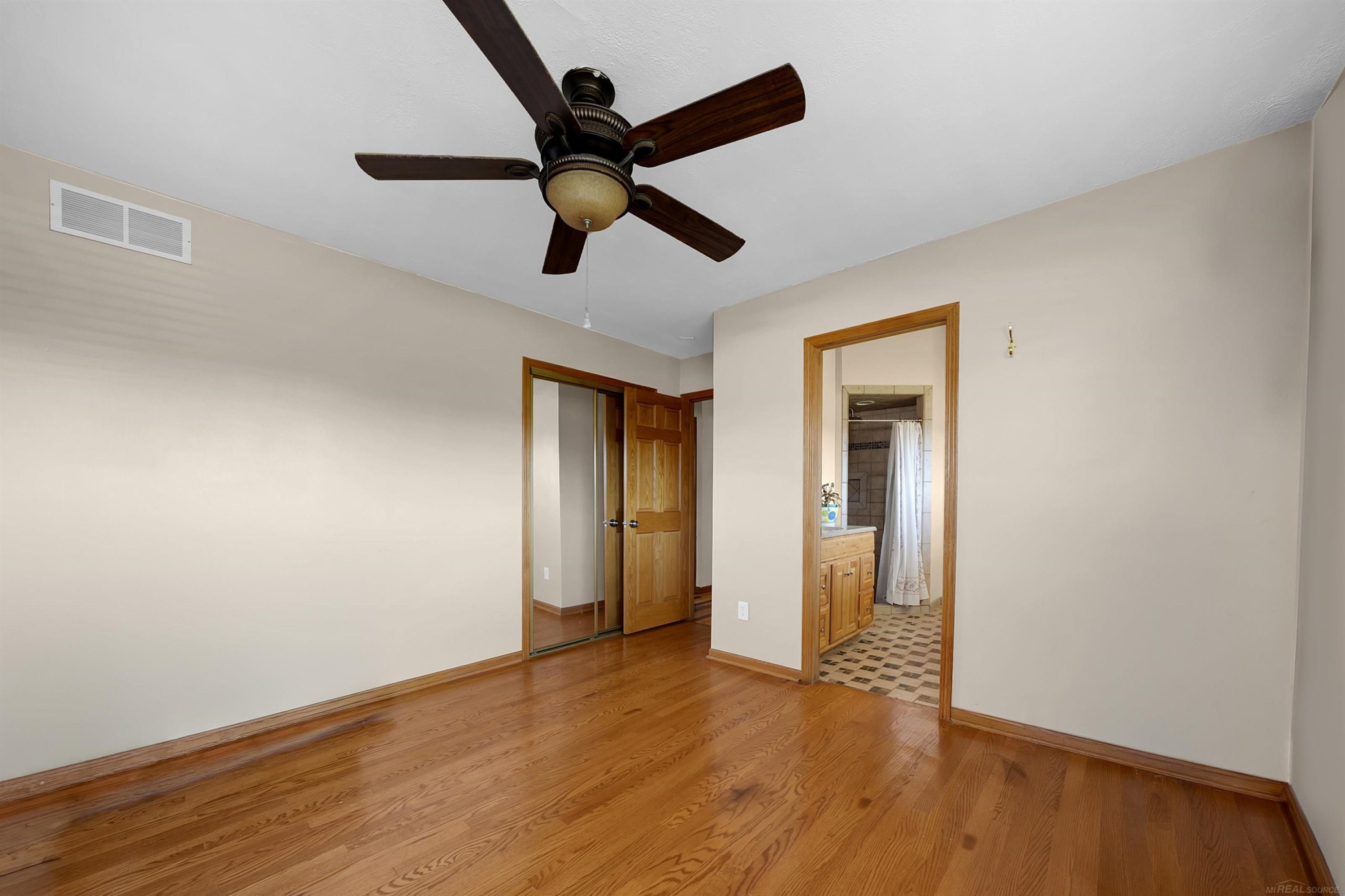 46891 Roselane Drive, MI 48047 — Photo 10