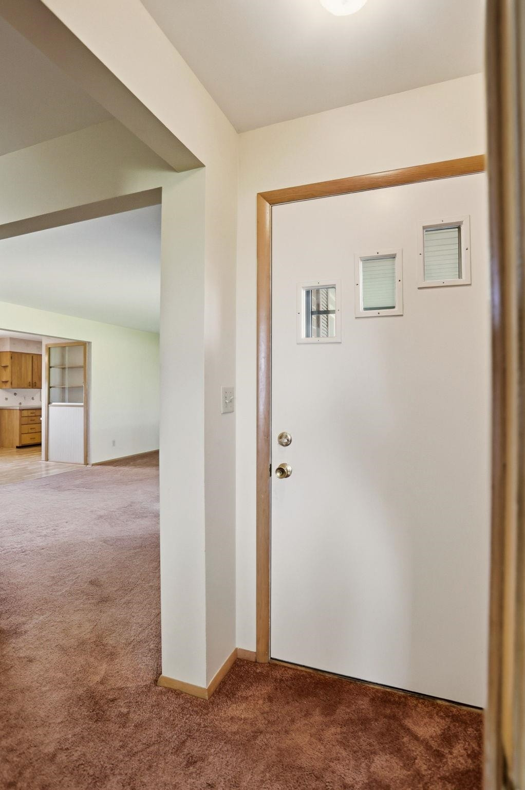 2388 S Portsmouth Road, Saginaw, MI 48601 — Photo 7