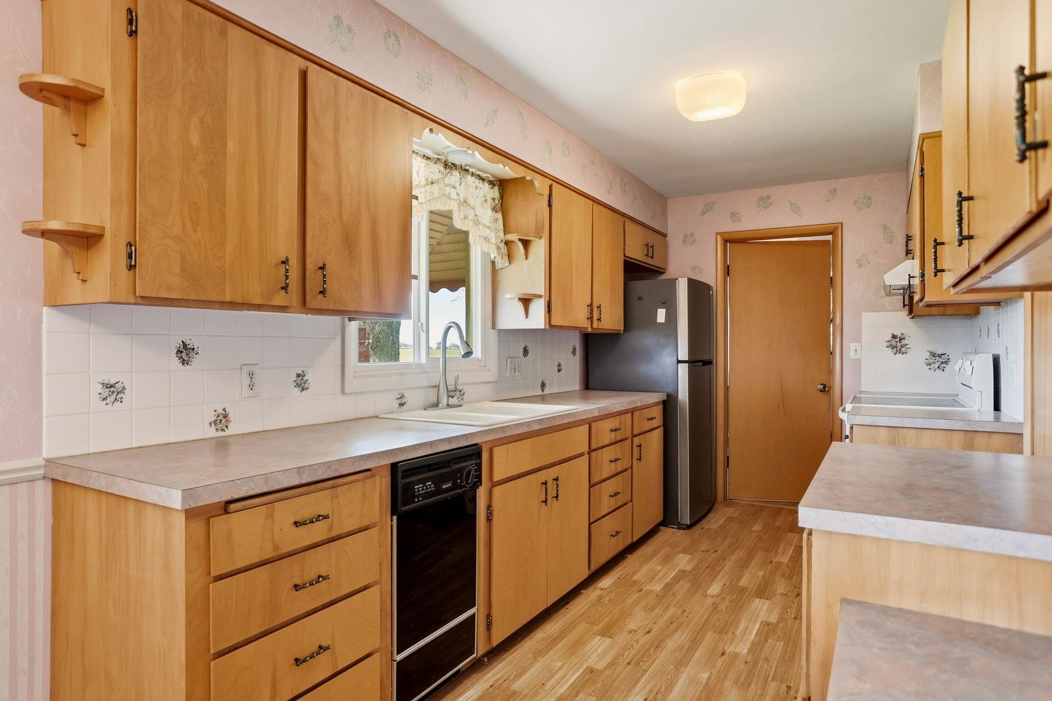 2388 S Portsmouth Road, Saginaw, MI 48601 — Photo 16
