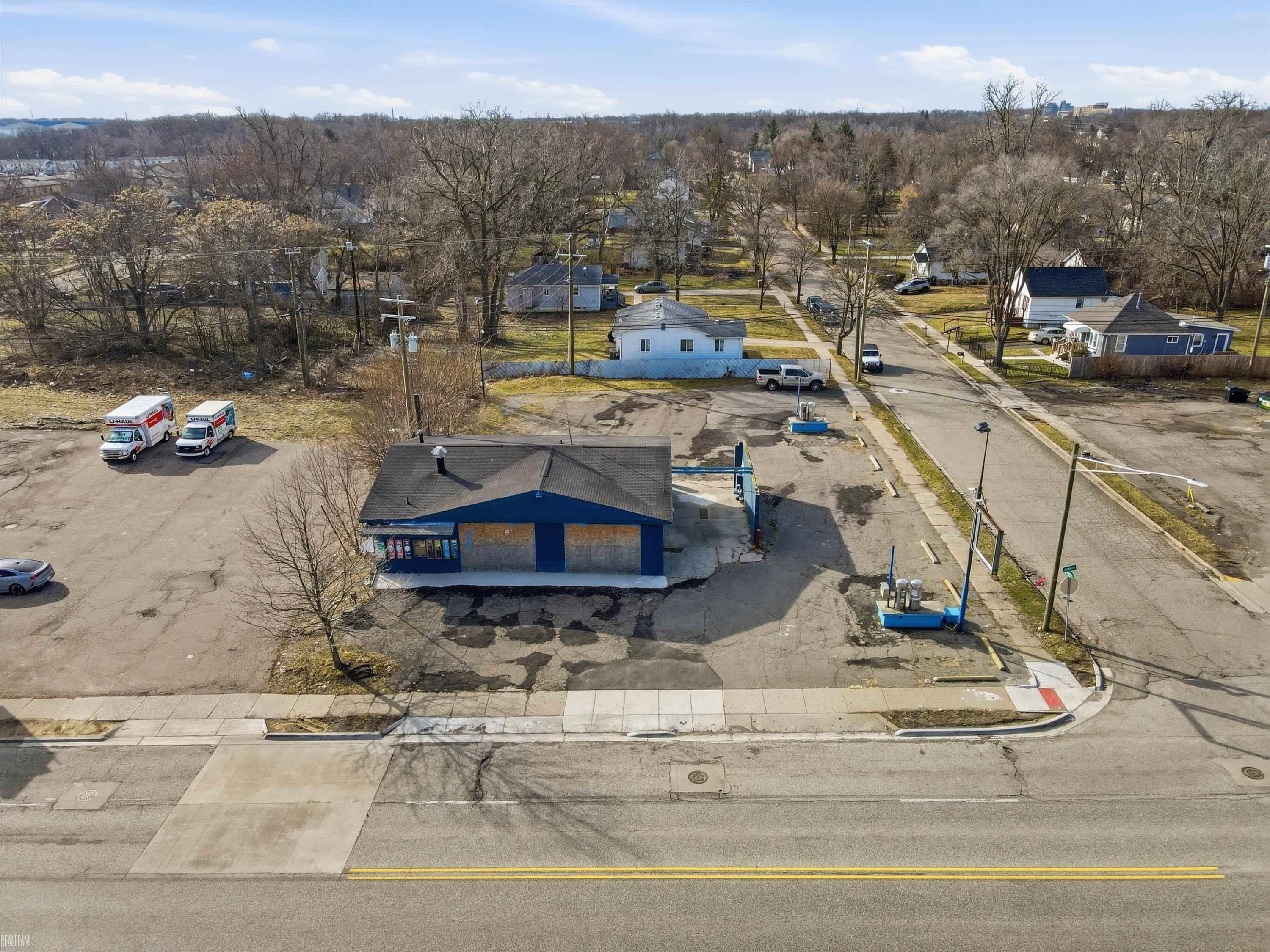 684 Auburn Avenue, Pontiac, MI 48342 — Photo 9