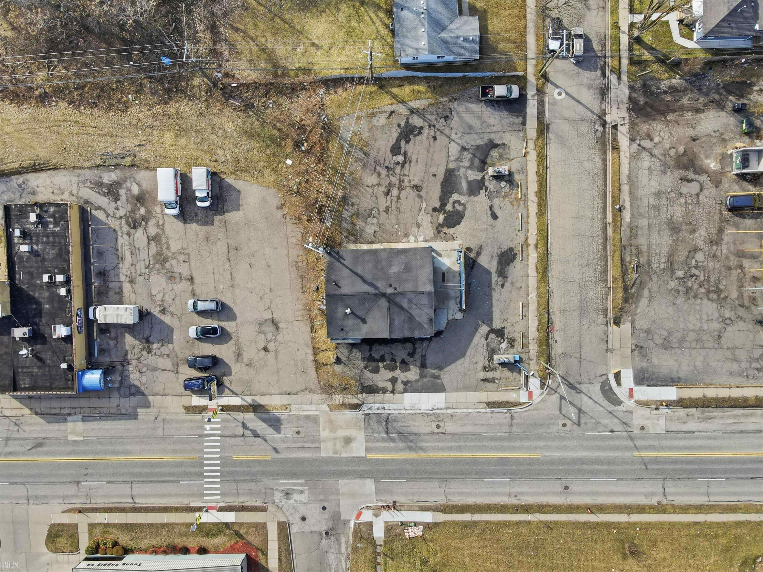 684 Auburn Avenue, Pontiac, MI 48342 — Photo 11