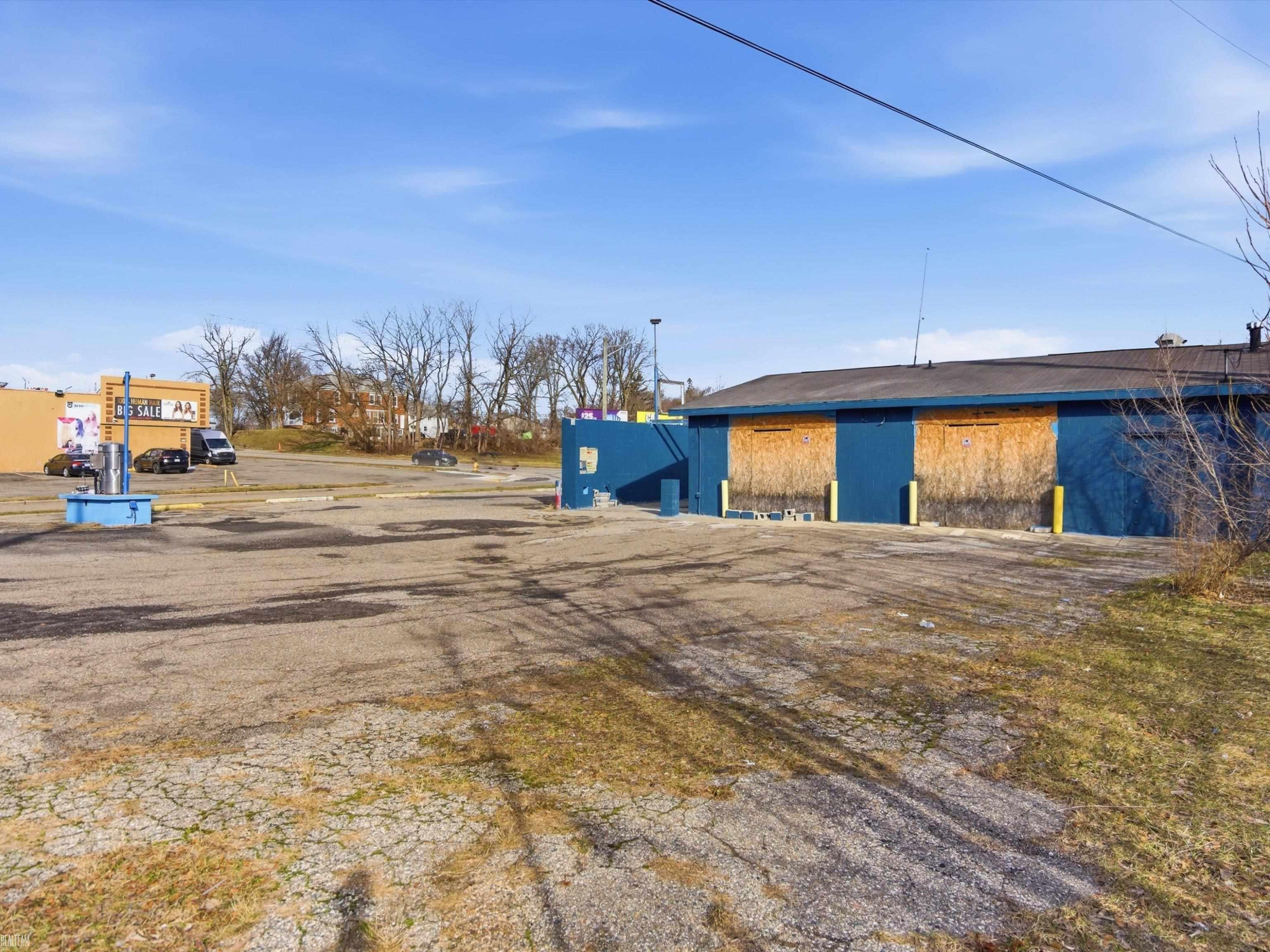 684 Auburn Avenue, Pontiac, MI 48342 — Photo 17