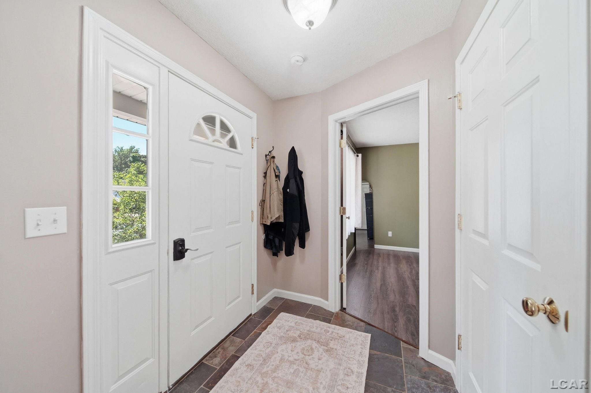 901 Bradish Street, Unit 11, Adrian, MI — Photo 5