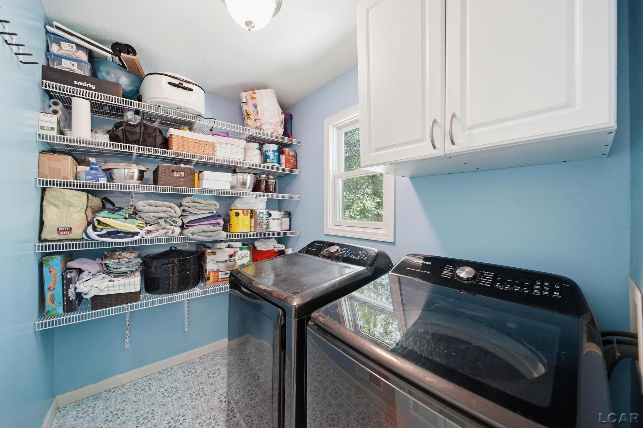 901 Bradish Street, Unit 11, Adrian, MI — Photo 9