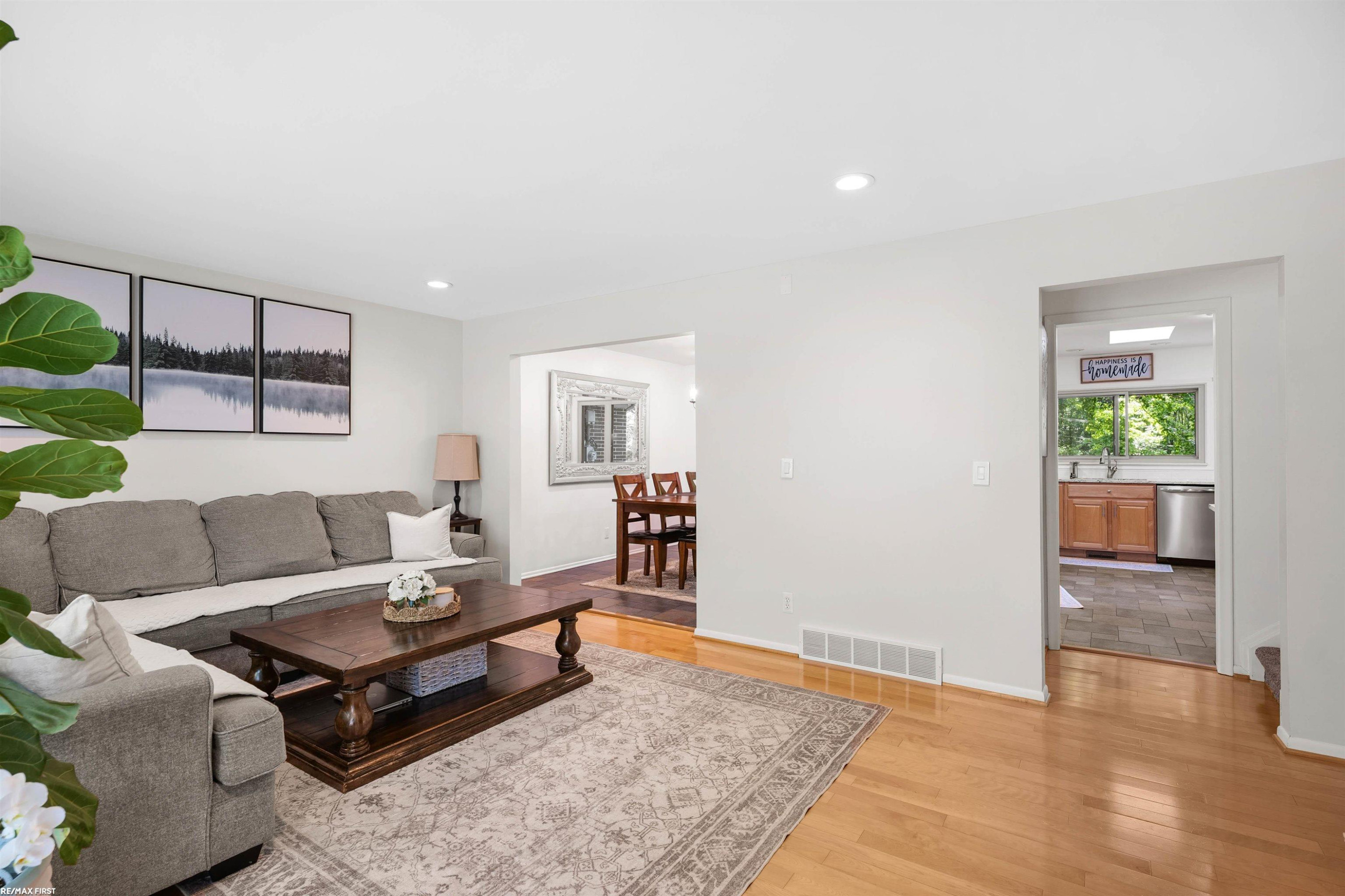 46368 Community Center Drive, MI 48047 — Photo 8