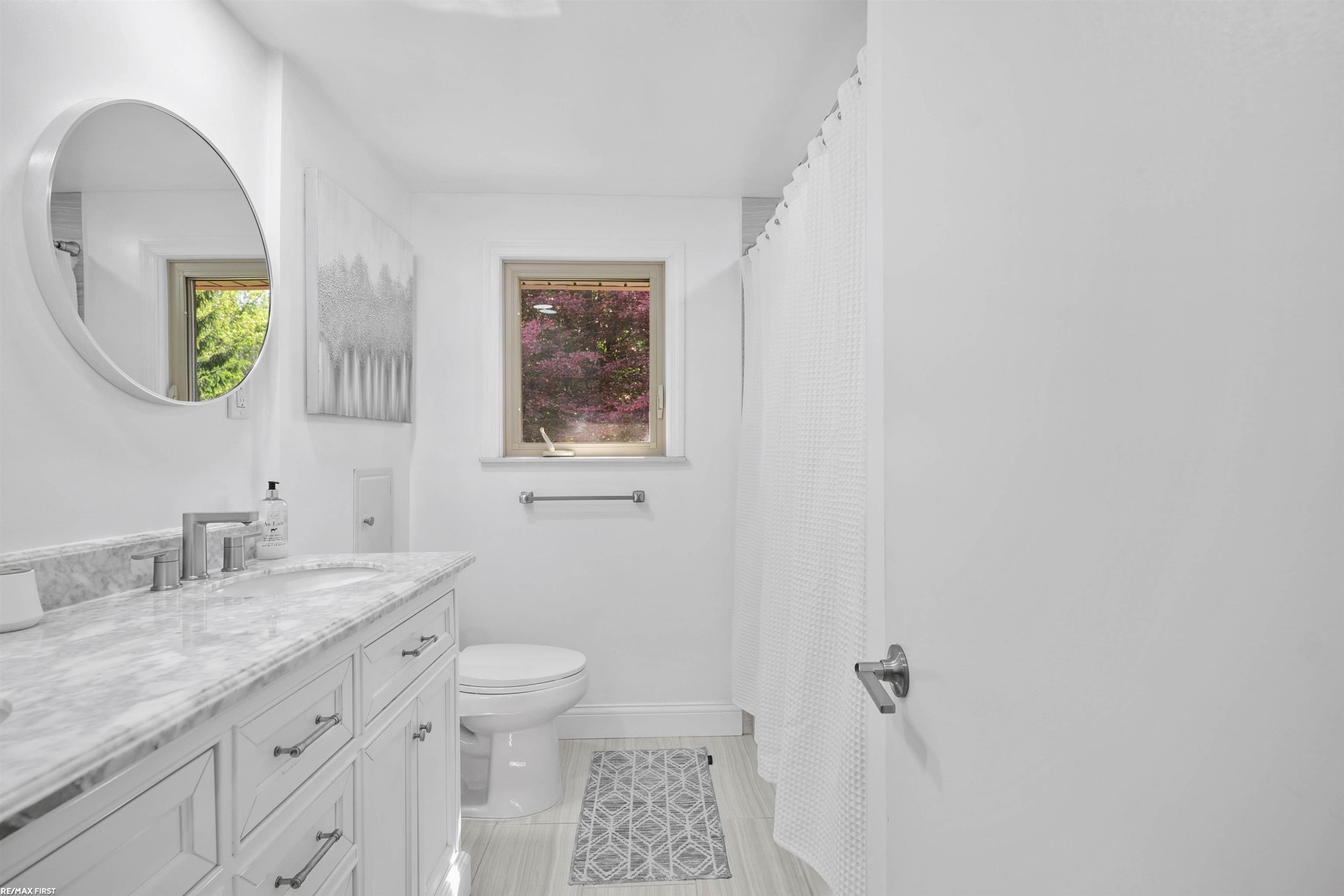46368 Community Center Drive, MI 48047 — Photo 17