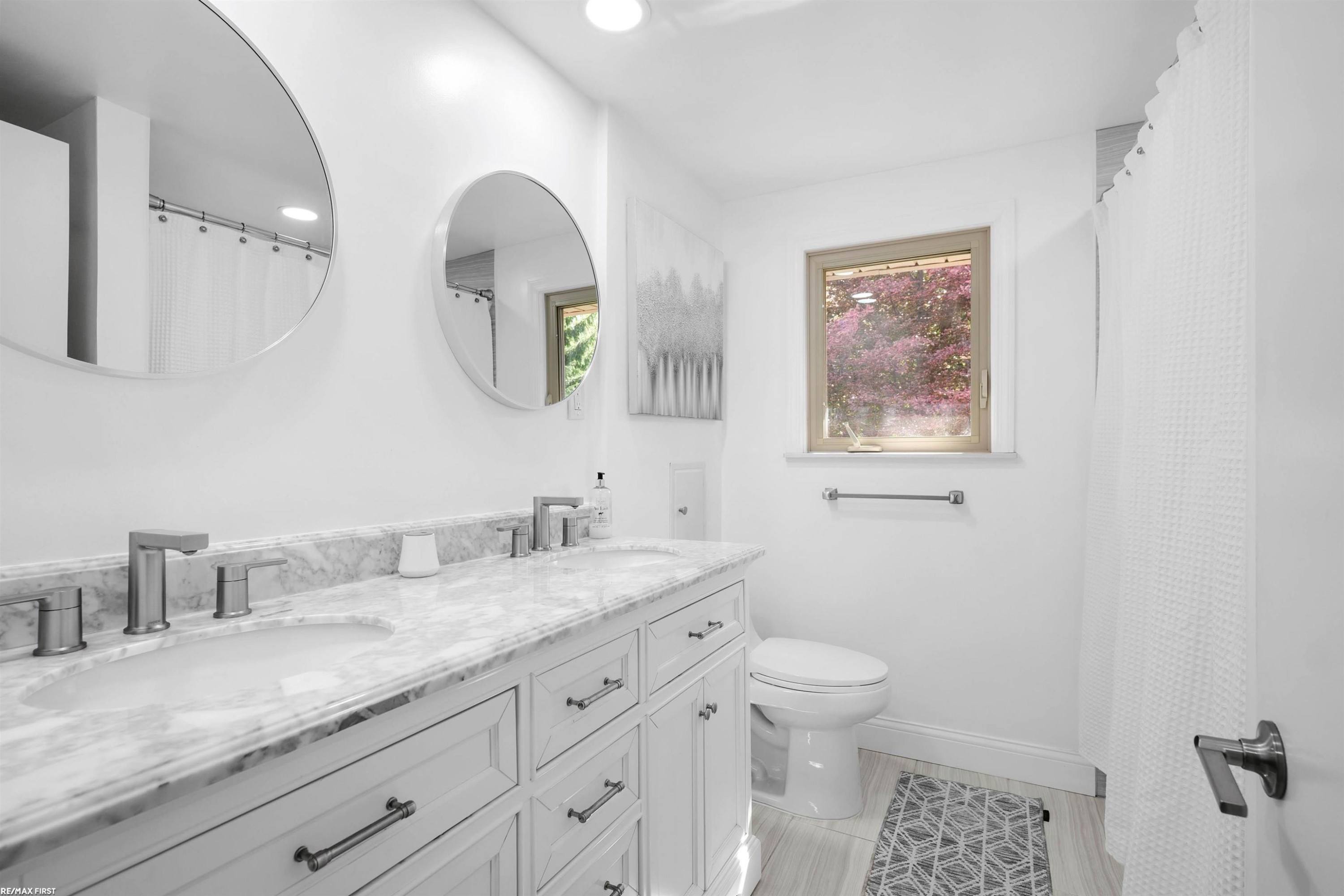 46368 Community Center Drive, MI 48047 — Photo 18