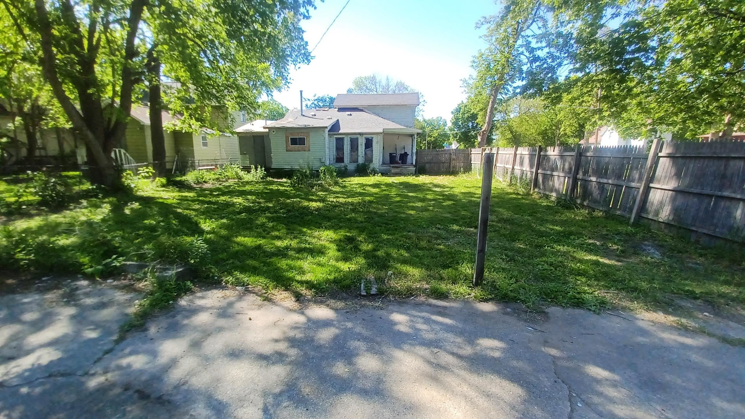 921 Monroe Street, Saginaw, MI 48602 — Photo 4