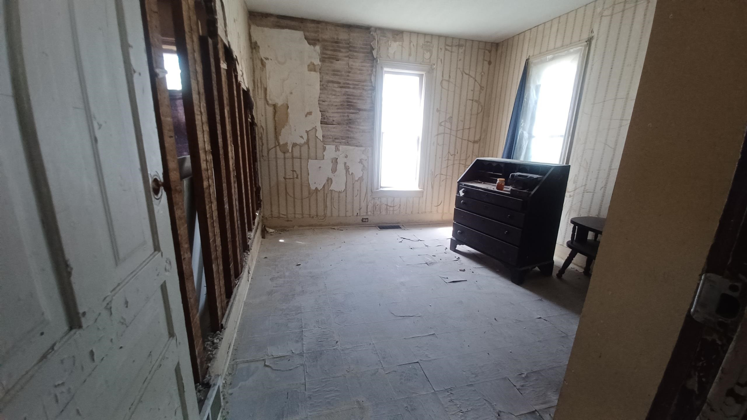 921 Monroe Street, Saginaw, MI 48602 — Photo 9