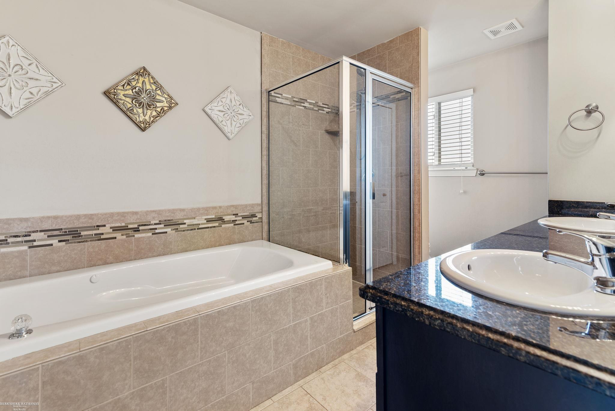 19462 Elkhound Road, Macomb, MI 48044 — Photo 12