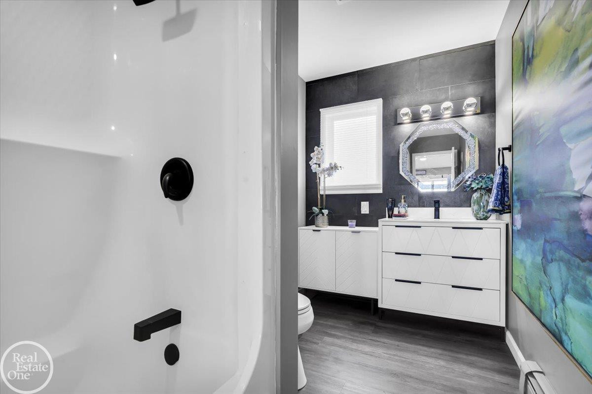 7860 Belle Brae Lane, MI — Photo 22