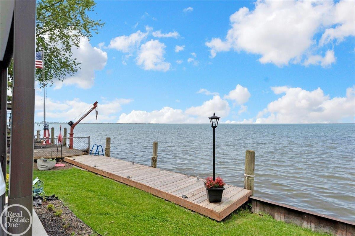 7860 Belle Brae Lane, MI — Photo 41