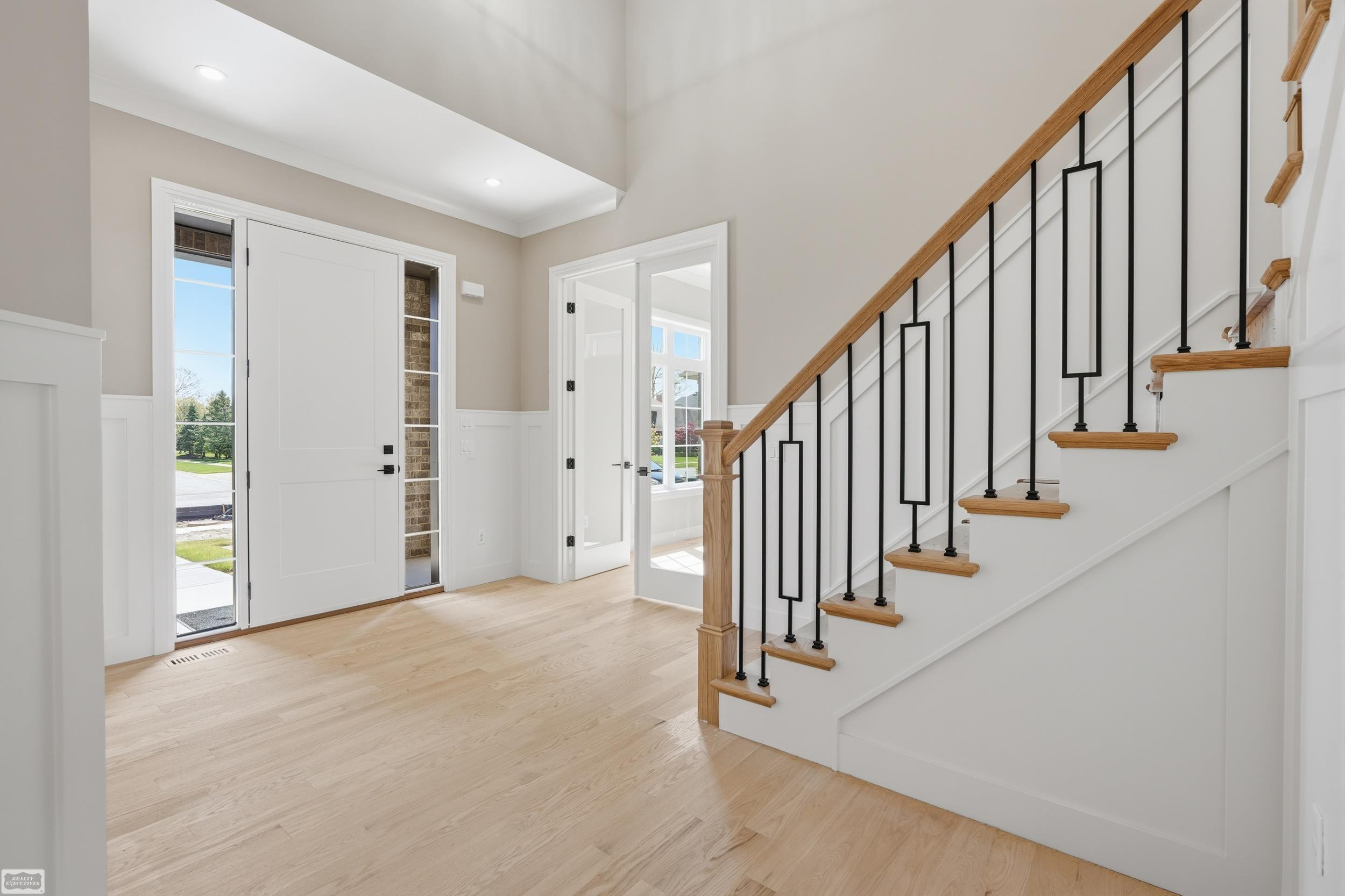 54679 White Pine Lane, Shelby Twp, MI 48315 — Photo 17