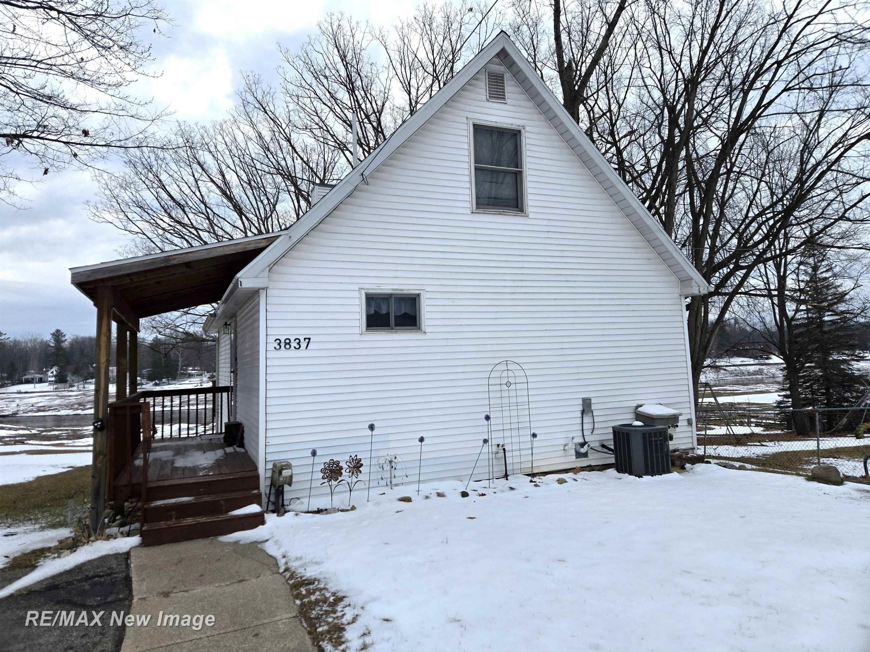3837 S Pine Road, Beaverton, MI 48612 — Photo 4