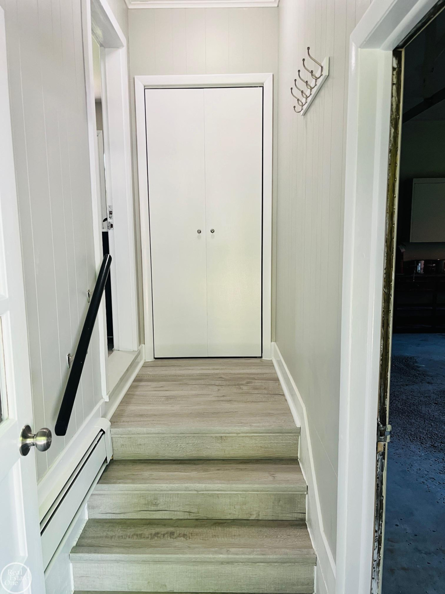 227 Connecticut Avenue, Marysville, MI 48040 — Photo 16