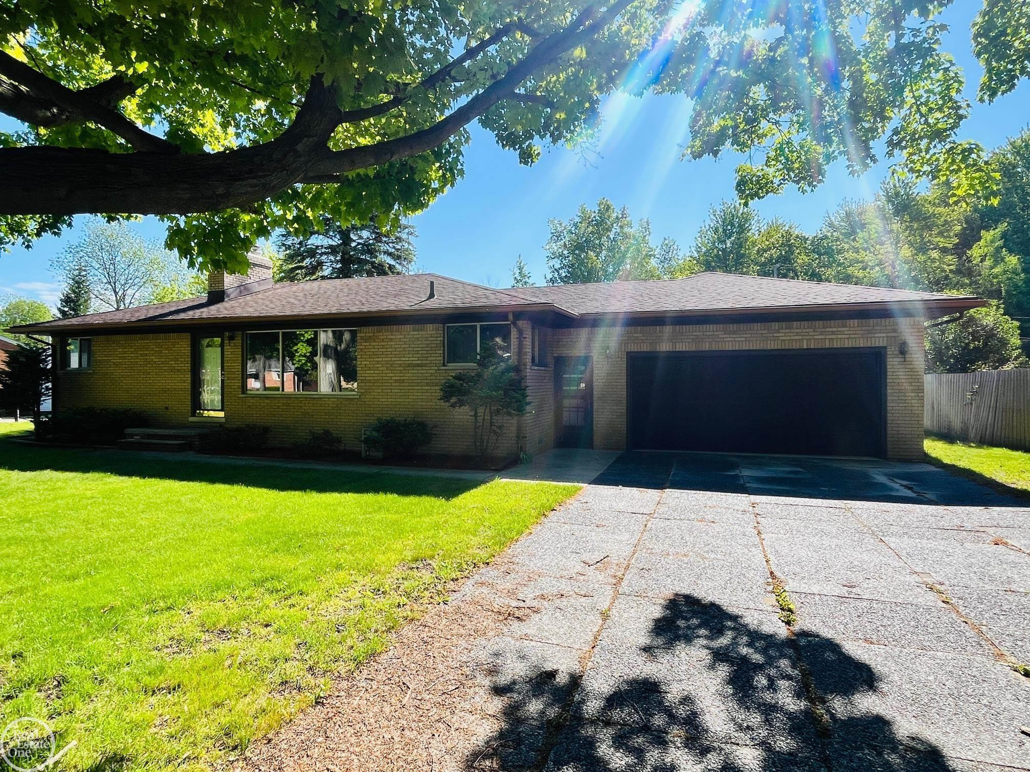 227 Connecticut Avenue, Marysville, MI 48040 — Photo 22