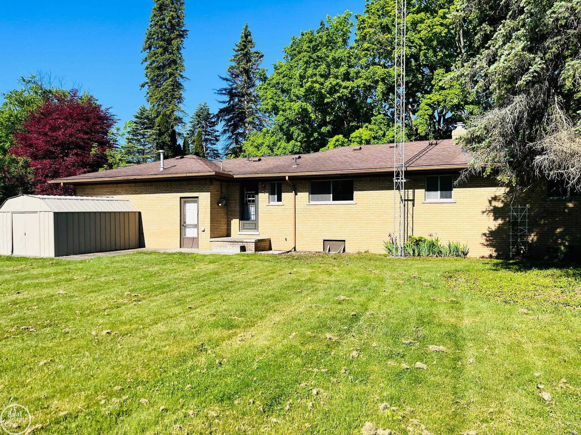 227 Connecticut Avenue, Marysville, MI 48040 — Photo 25