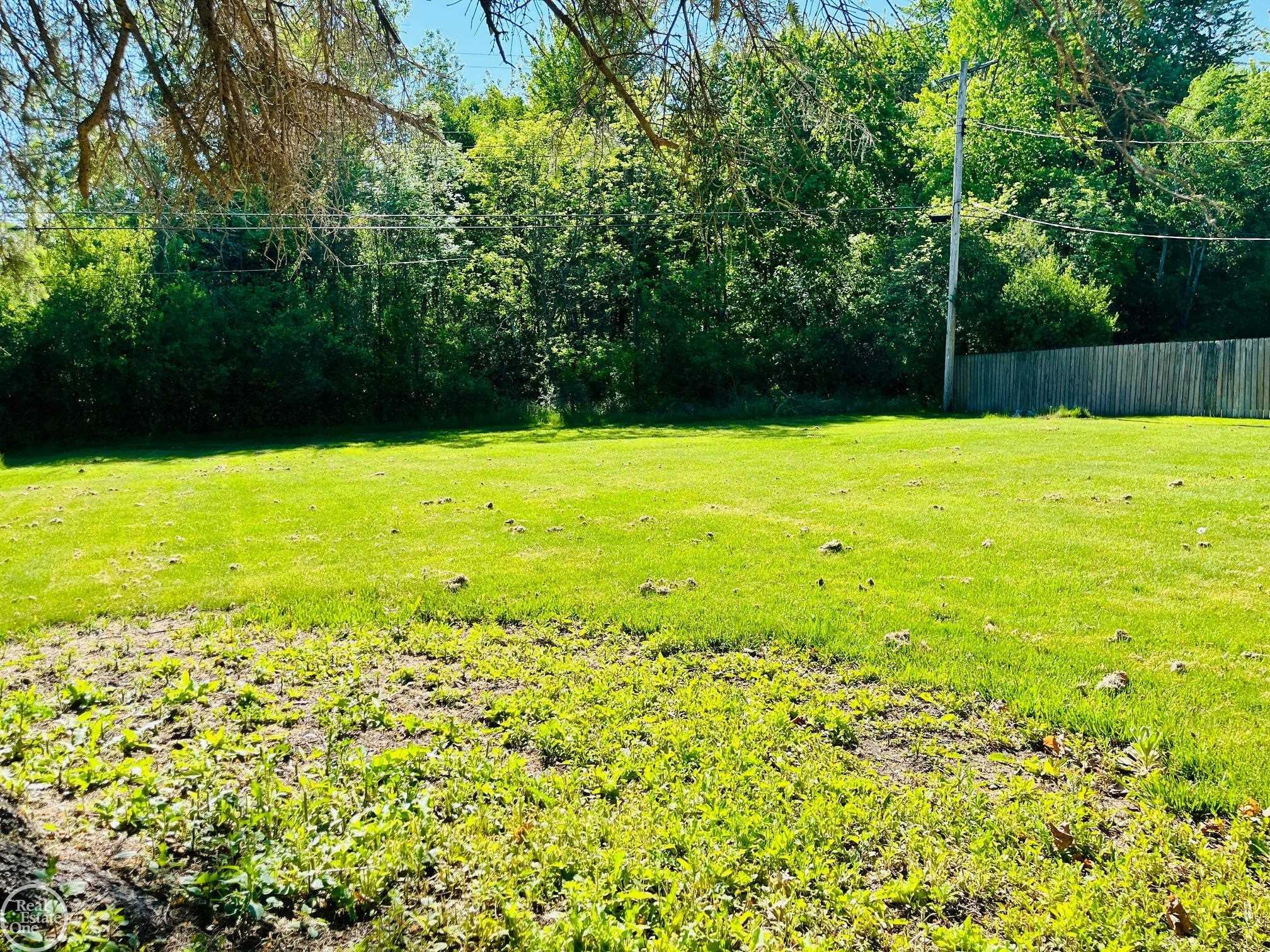 227 Connecticut Avenue, Marysville, MI 48040 — Photo 28