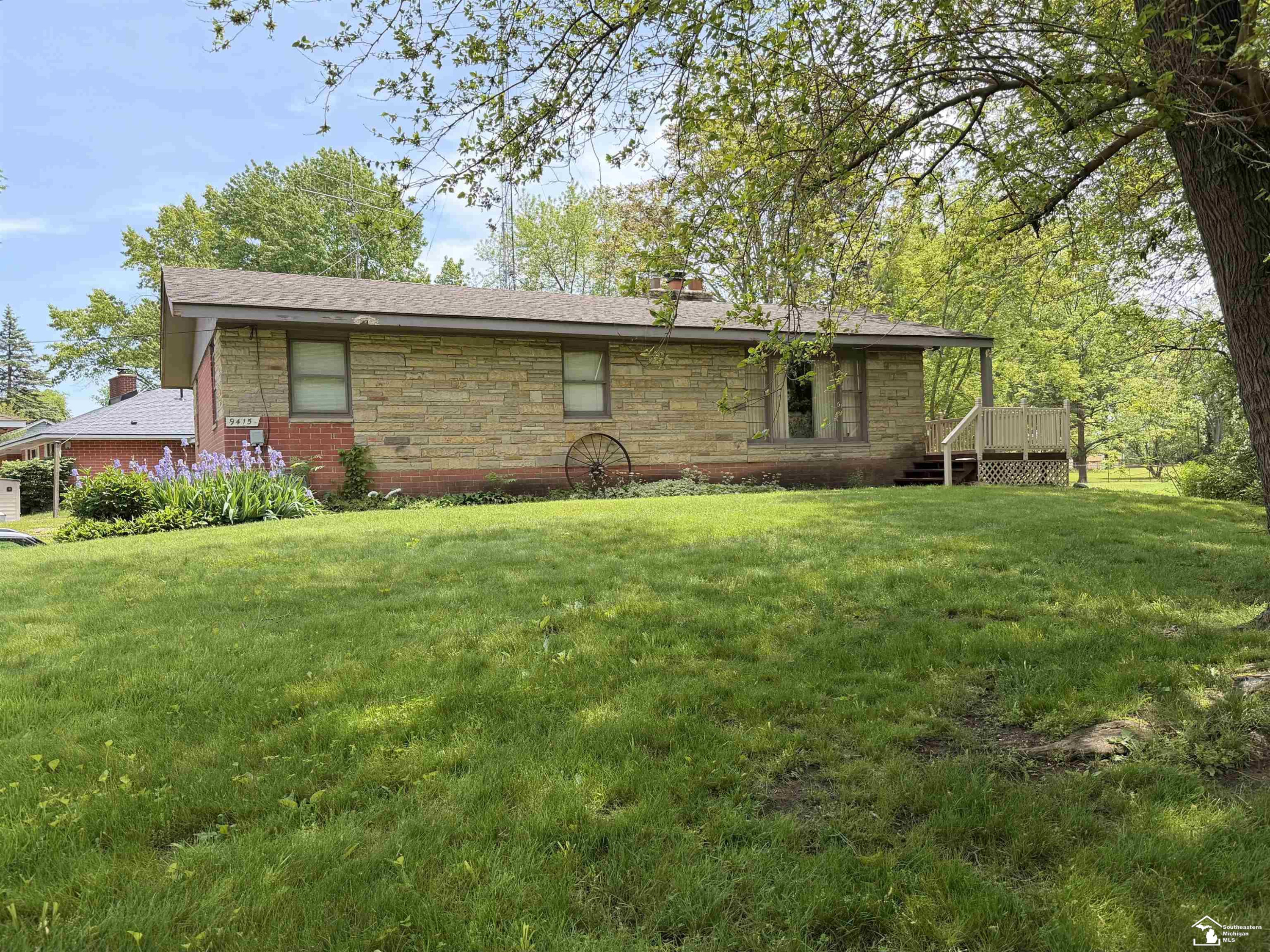 9415 Tobine Street, Romulus, MI 48174 — front exterior