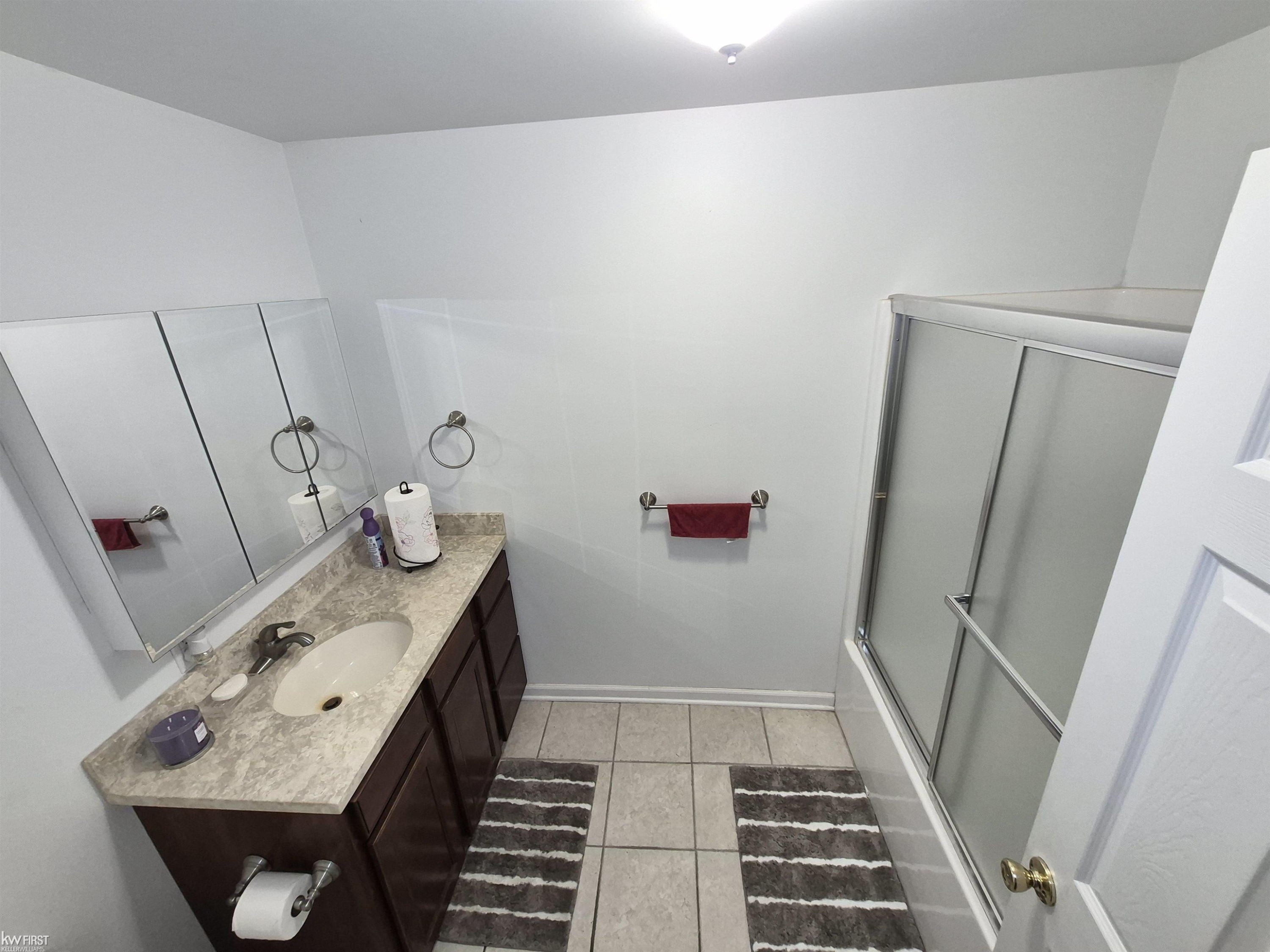 1282 Arrowhead Drive, Burton, MI 48509 — Photo 6