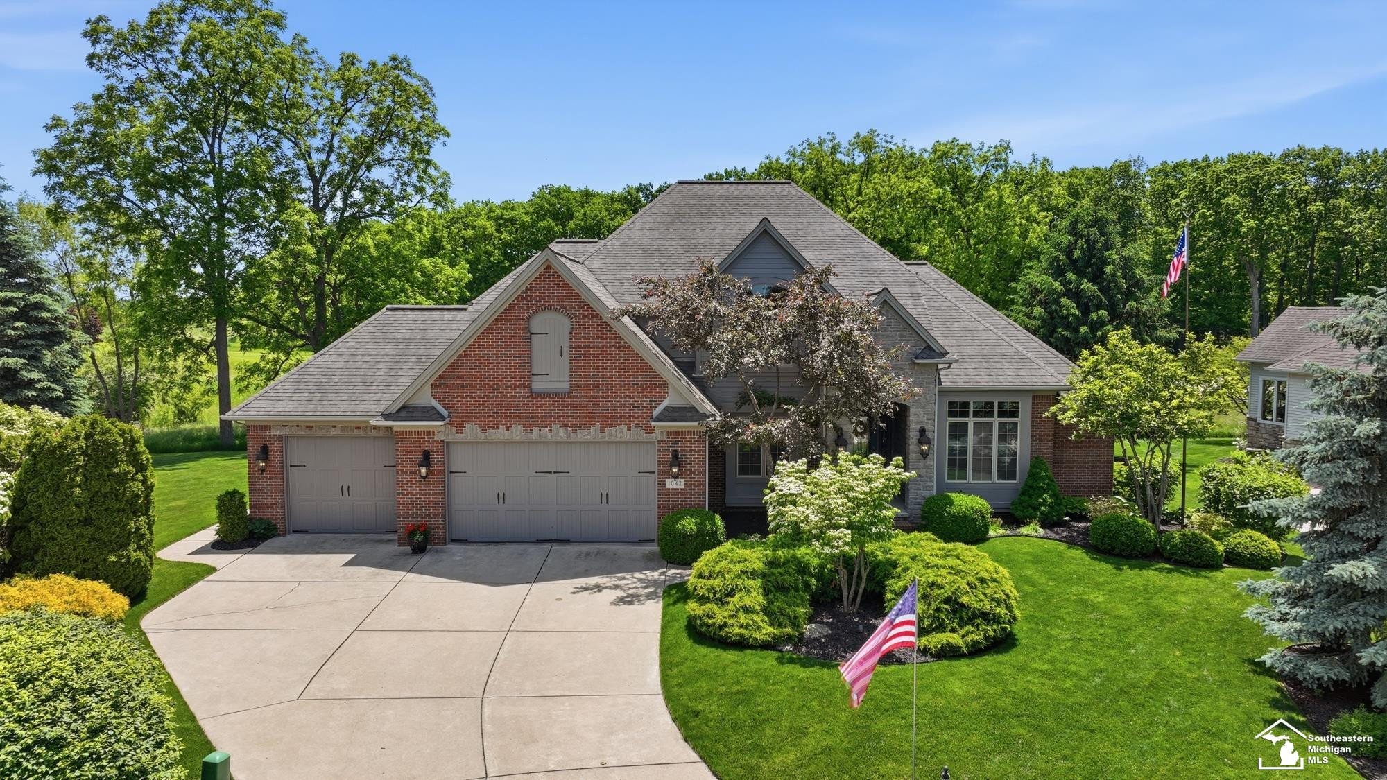 1042 Saint James Park Avenue, Monroe, MI 48161 — Photo 2