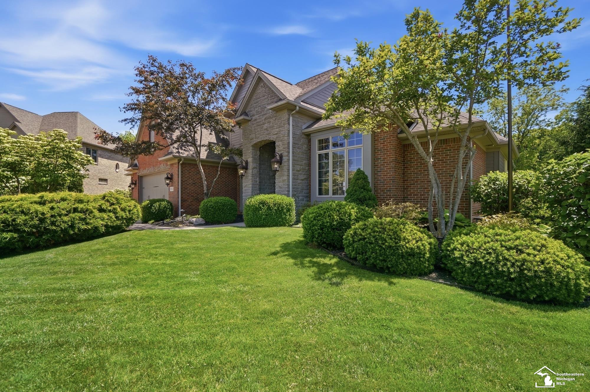 1042 Saint James Park Avenue, Monroe, MI 48161 — Photo 8