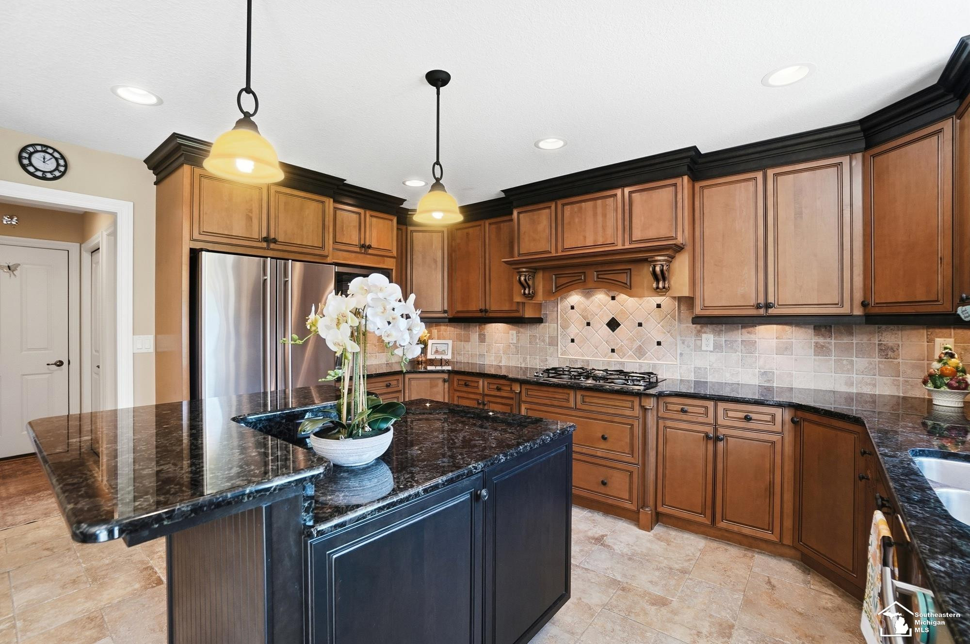 1042 Saint James Park Avenue, Monroe, MI 48161 — Photo 32
