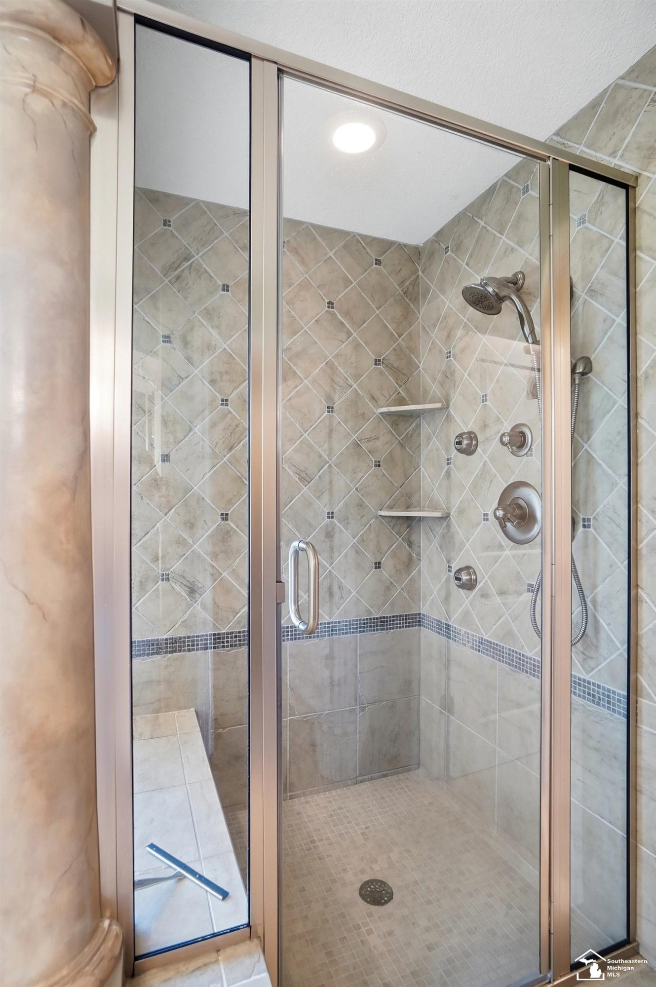 1042 Saint James Park Avenue, Monroe, MI 48161 — Photo 46