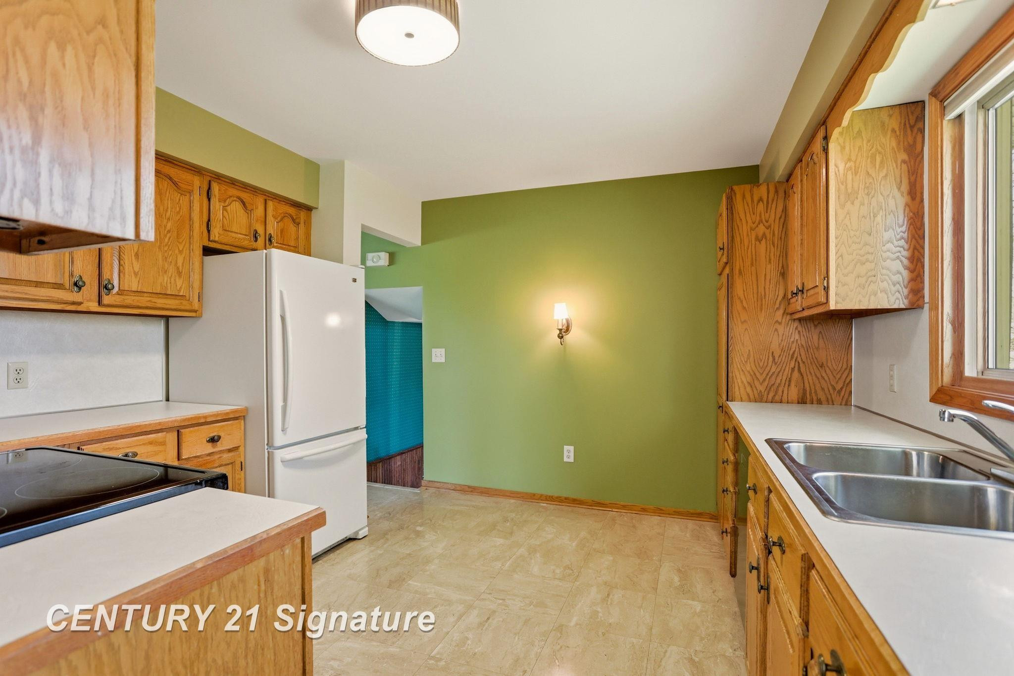 4816 Leaside Drive, Saginaw, MI 48603 — Photo 14